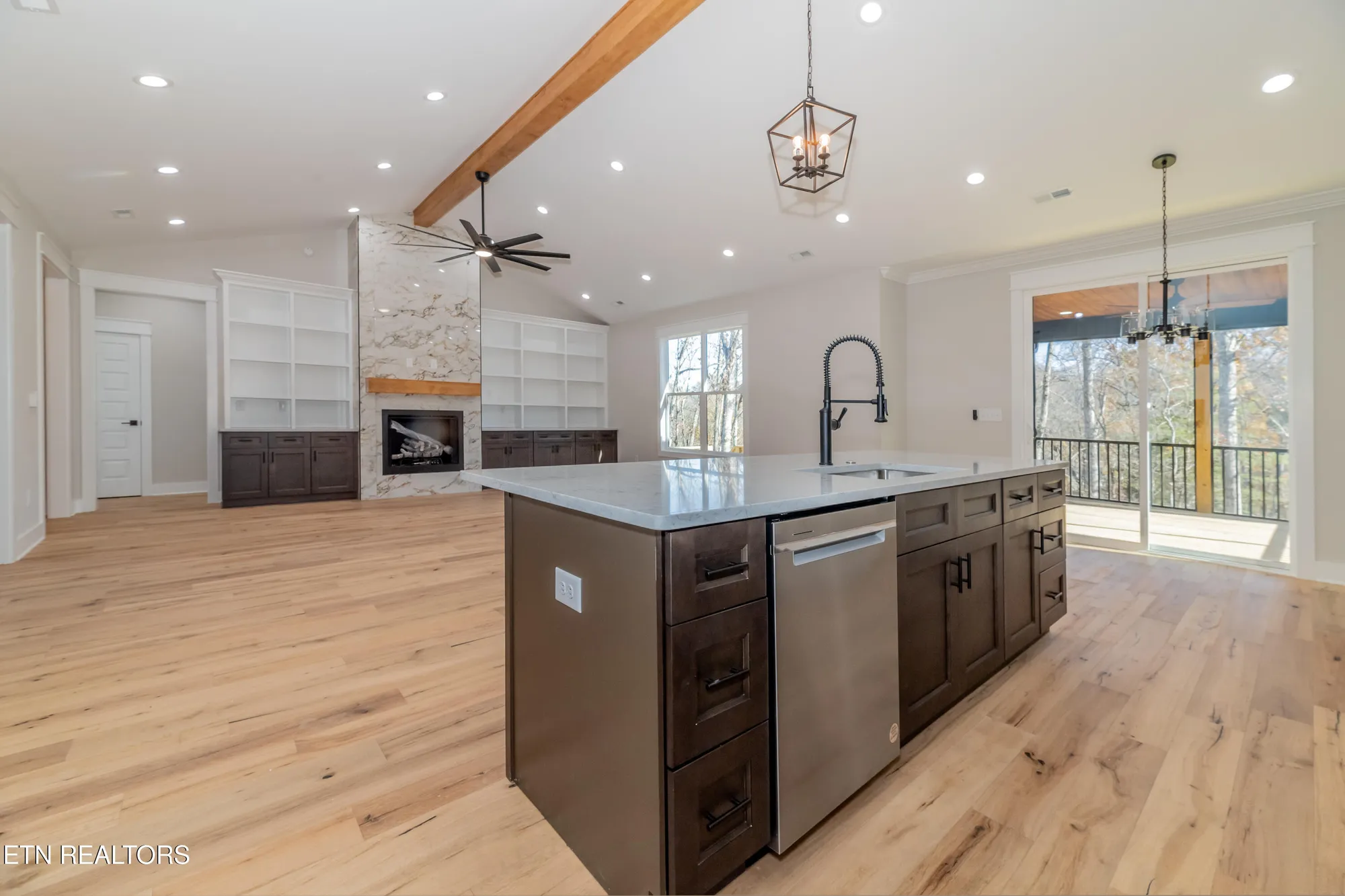 Property Slideshow image 12 of 58 | 124 nuhya way, Loudon, TN, 37774