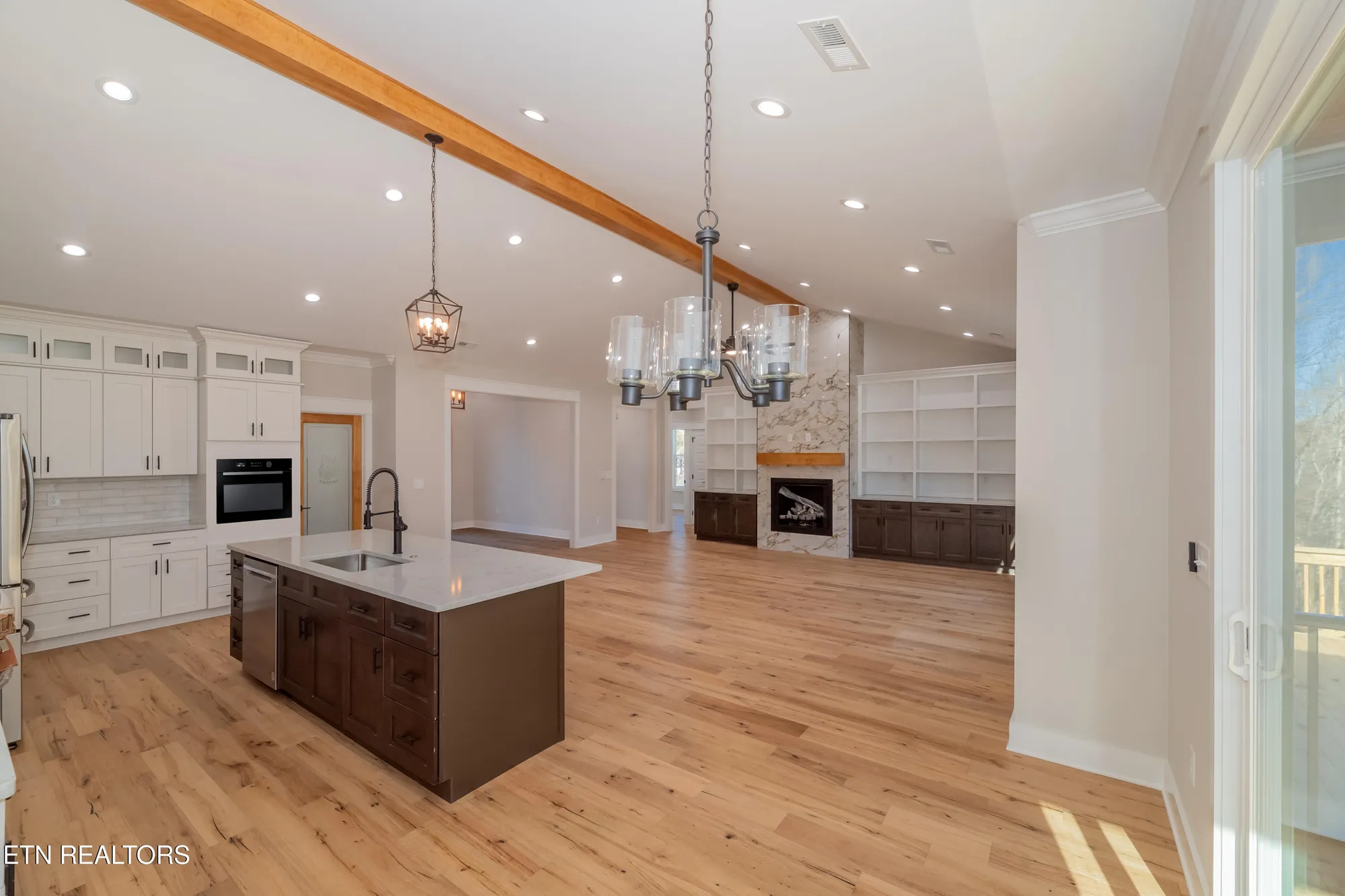 Property Slideshow image 20 of 58 | 124 nuhya way, Loudon, TN, 37774