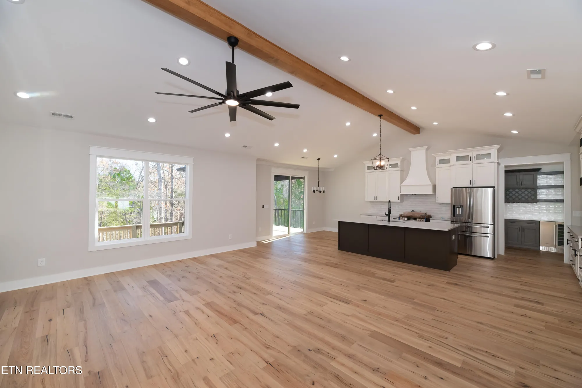 Property Slideshow image 15 of 58 | 124 nuhya way, Loudon, TN, 37774