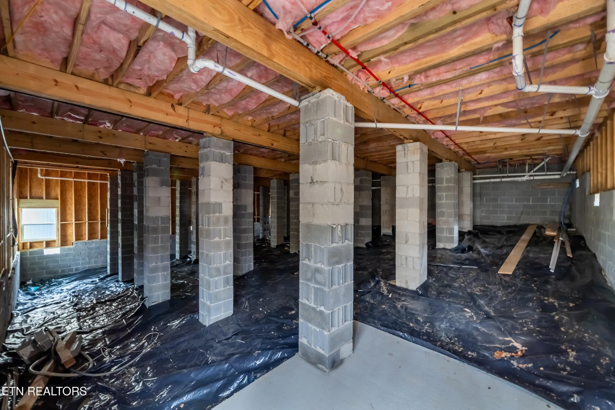 Property Slideshow image 48 of 49 | 328 nuhya ln, Loudon, TN, 37774