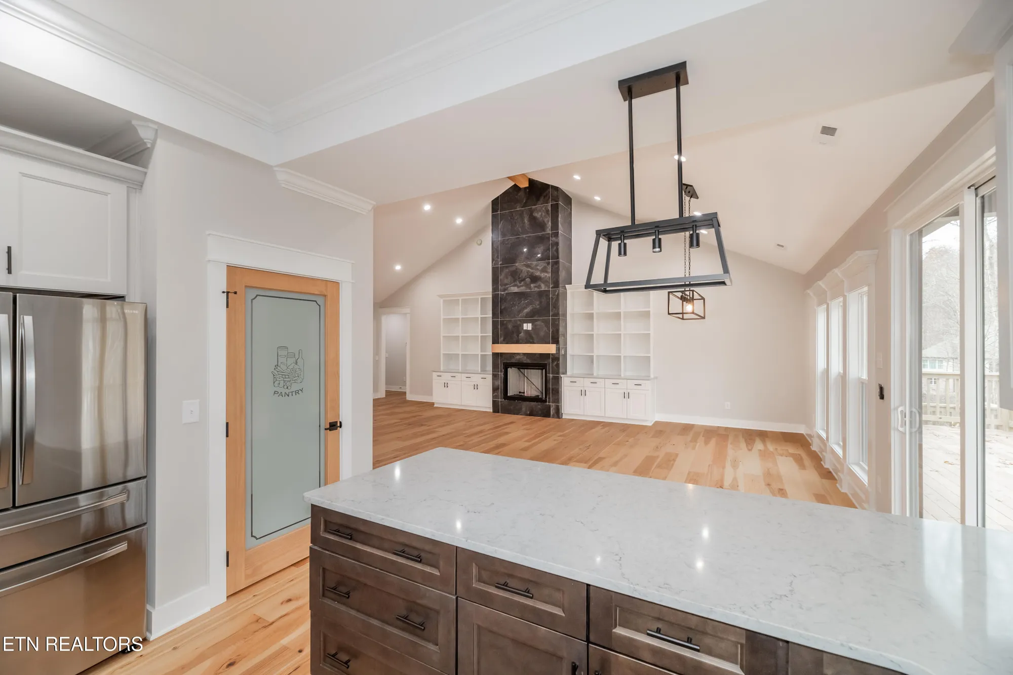 Property Slideshow image 14 of 49 | 328 nuhya ln, Loudon, TN, 37774