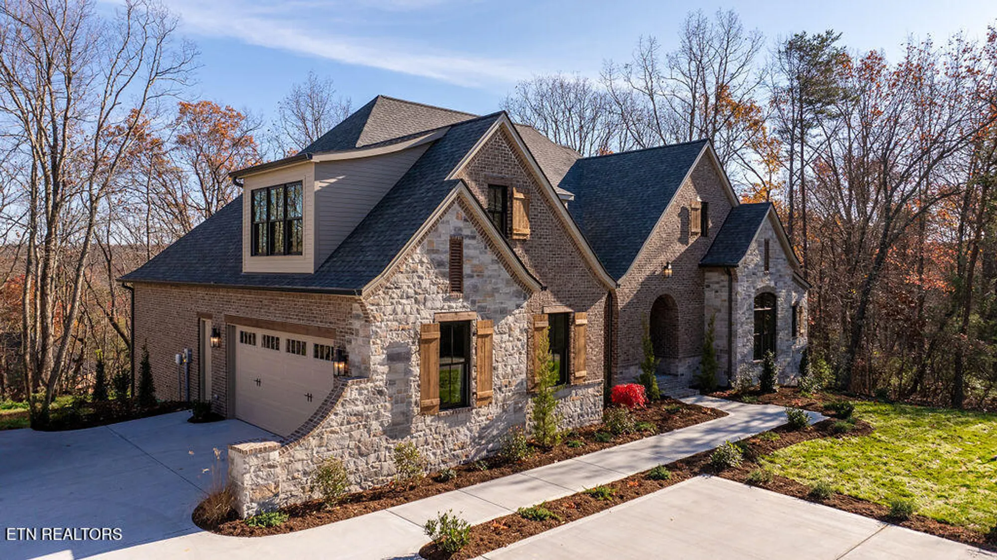 Property Slideshow image 6 of 35 | 268 stonehenge dr, Crossville, TN, 38558