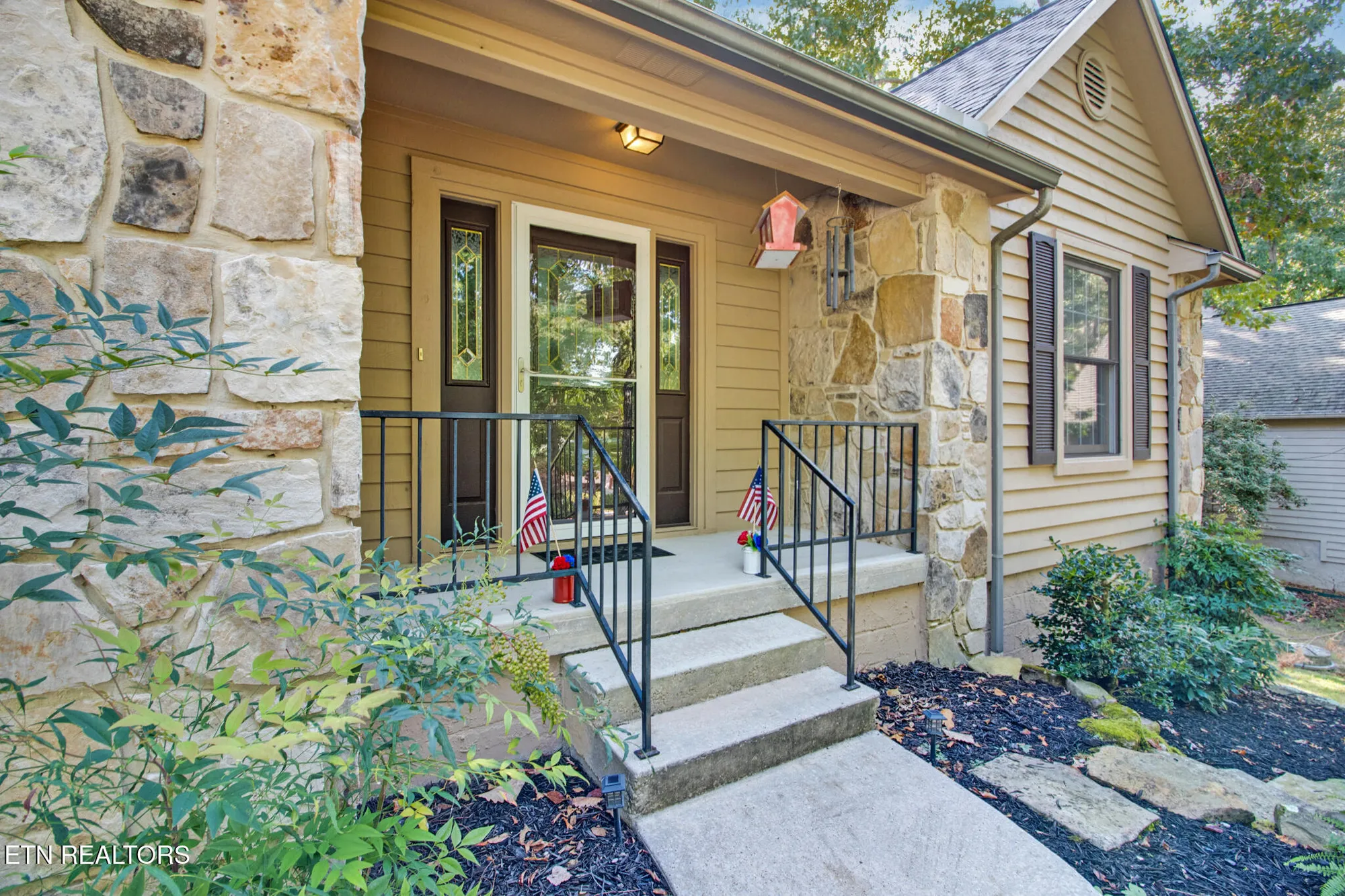 Property Slideshow image 11 of 48 | 21 amesbury ct, Crossville, TN, 38558