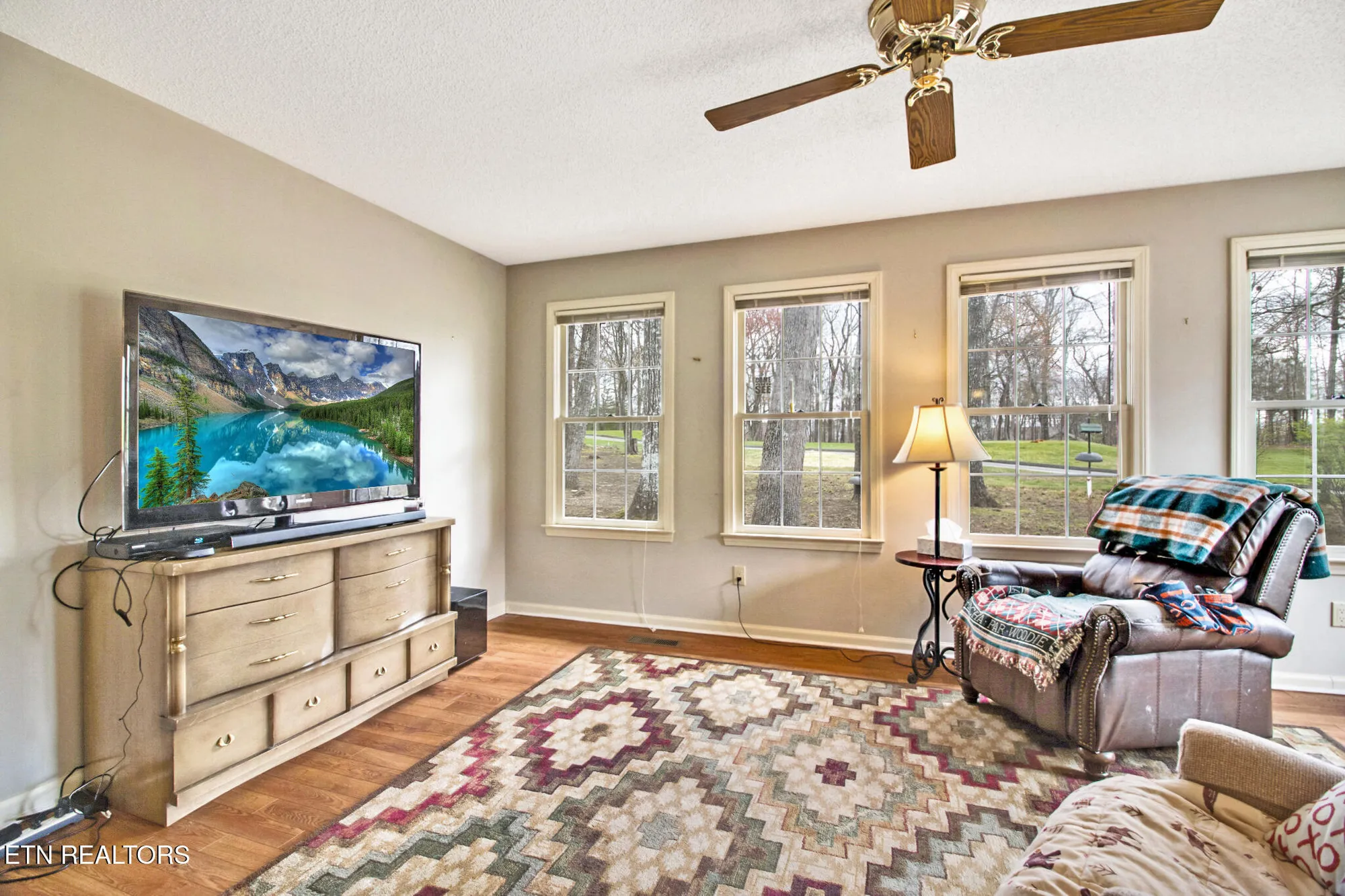 Property Slideshow image 30 of 48 | 21 amesbury ct, Crossville, TN, 38558