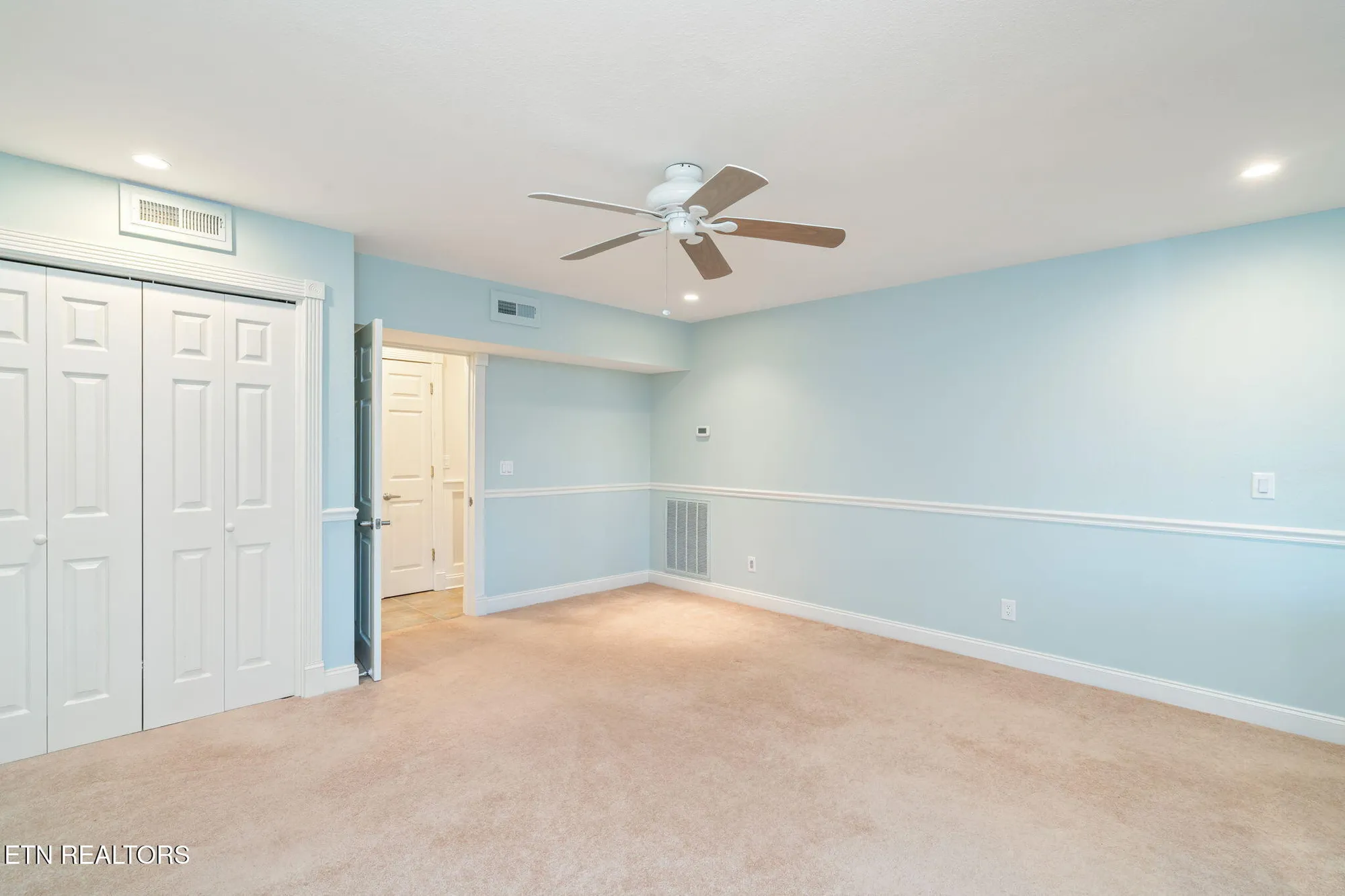 Property Slideshow image 40 of 59 | 141 inata cir, Loudon, TN, 37774