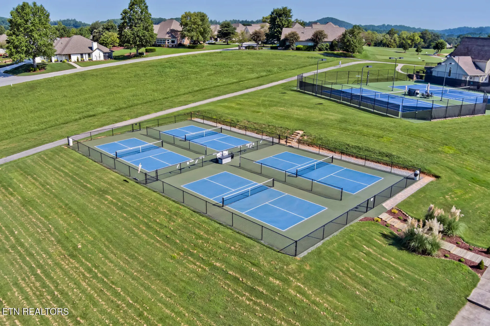 Property Slideshow image 51 of 57 | 612 sandpiper dr, Vonore, TN, 37885