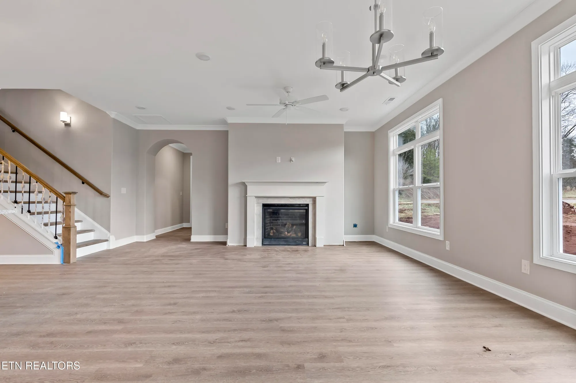 Property Slideshow image 34 of 44 | 150 cherry blossom ct, Lenoir City, TN, 37772