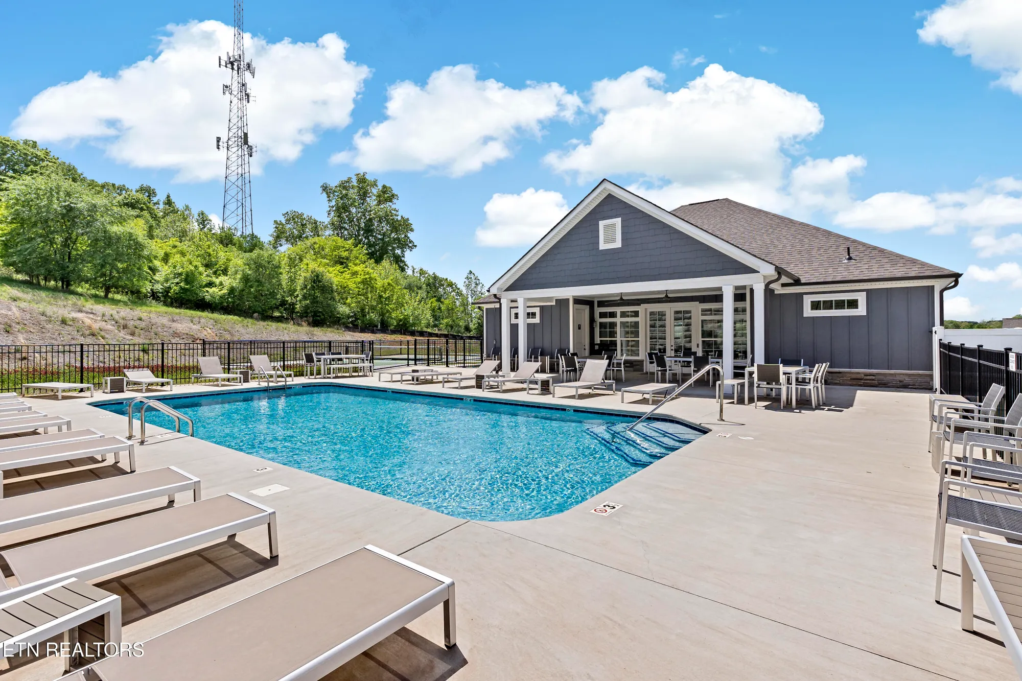 Property Slideshow image 43 of 44 | 150 cherry blossom ct, Lenoir City, TN, 37772