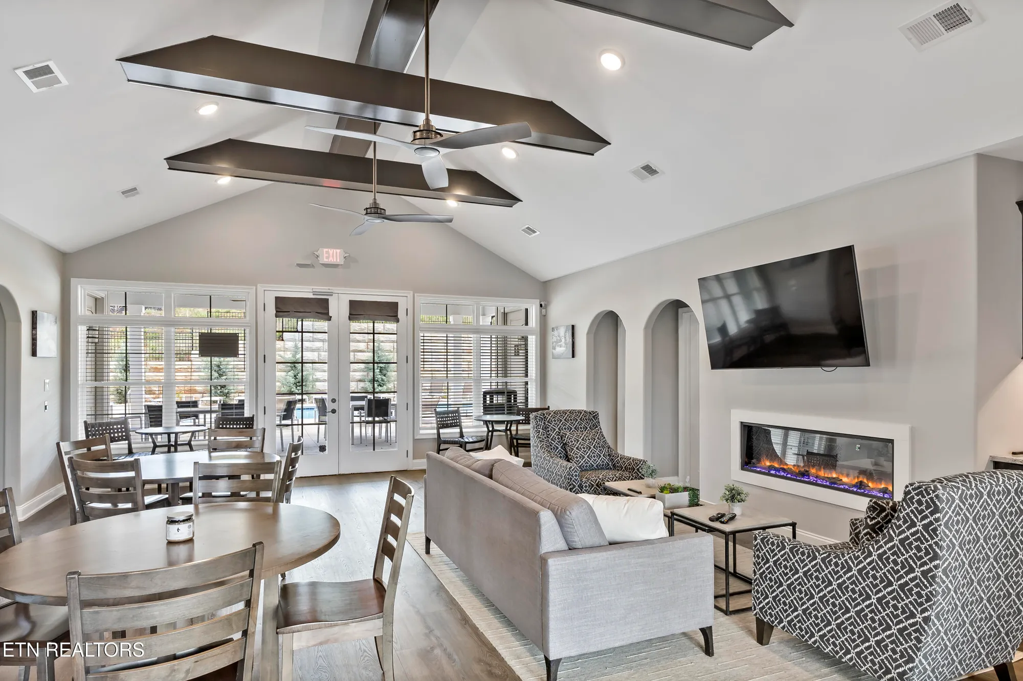 Property Slideshow image 37 of 44 | 150 cherry blossom ct, Lenoir City, TN, 37772