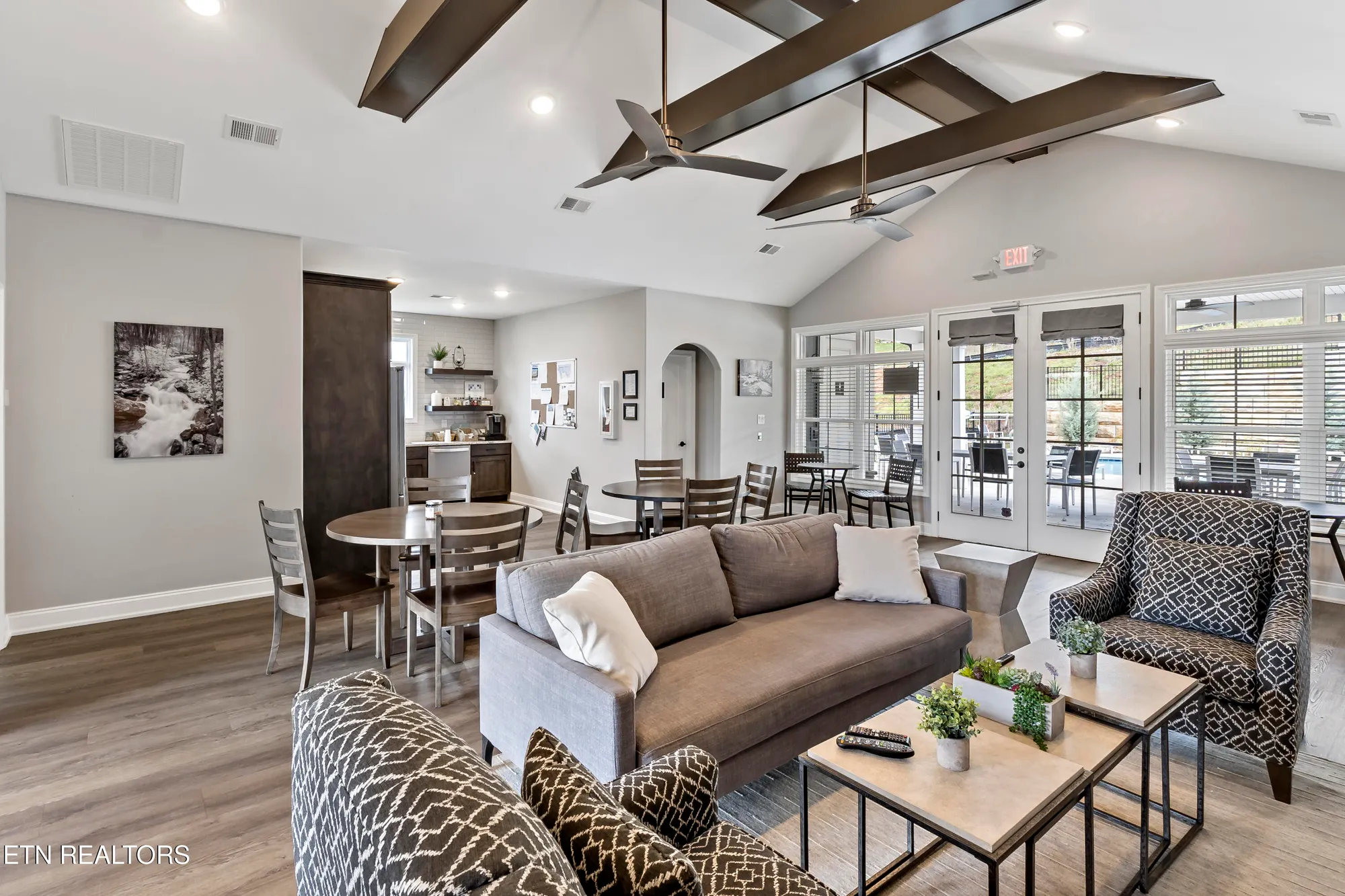 Property Slideshow image 40 of 44 | 150 cherry blossom ct, Lenoir City, TN, 37772