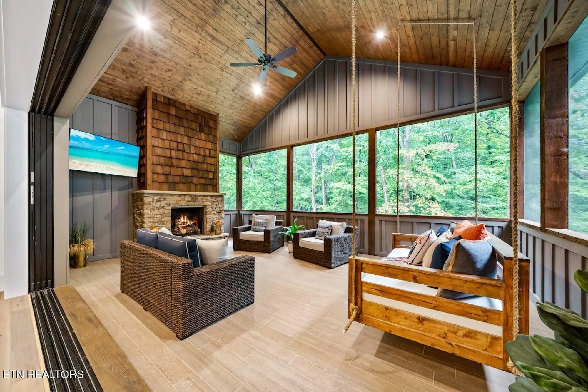 Property Slideshow image 24 of 30 | 103 chestnut ridge ln, Crossville, TN, 38558