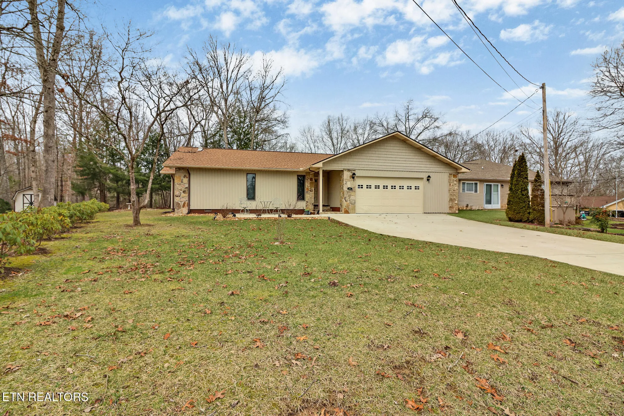 Property Slideshow image 34 of 50 | 12 black oak cir, Crossville, TN, 38558