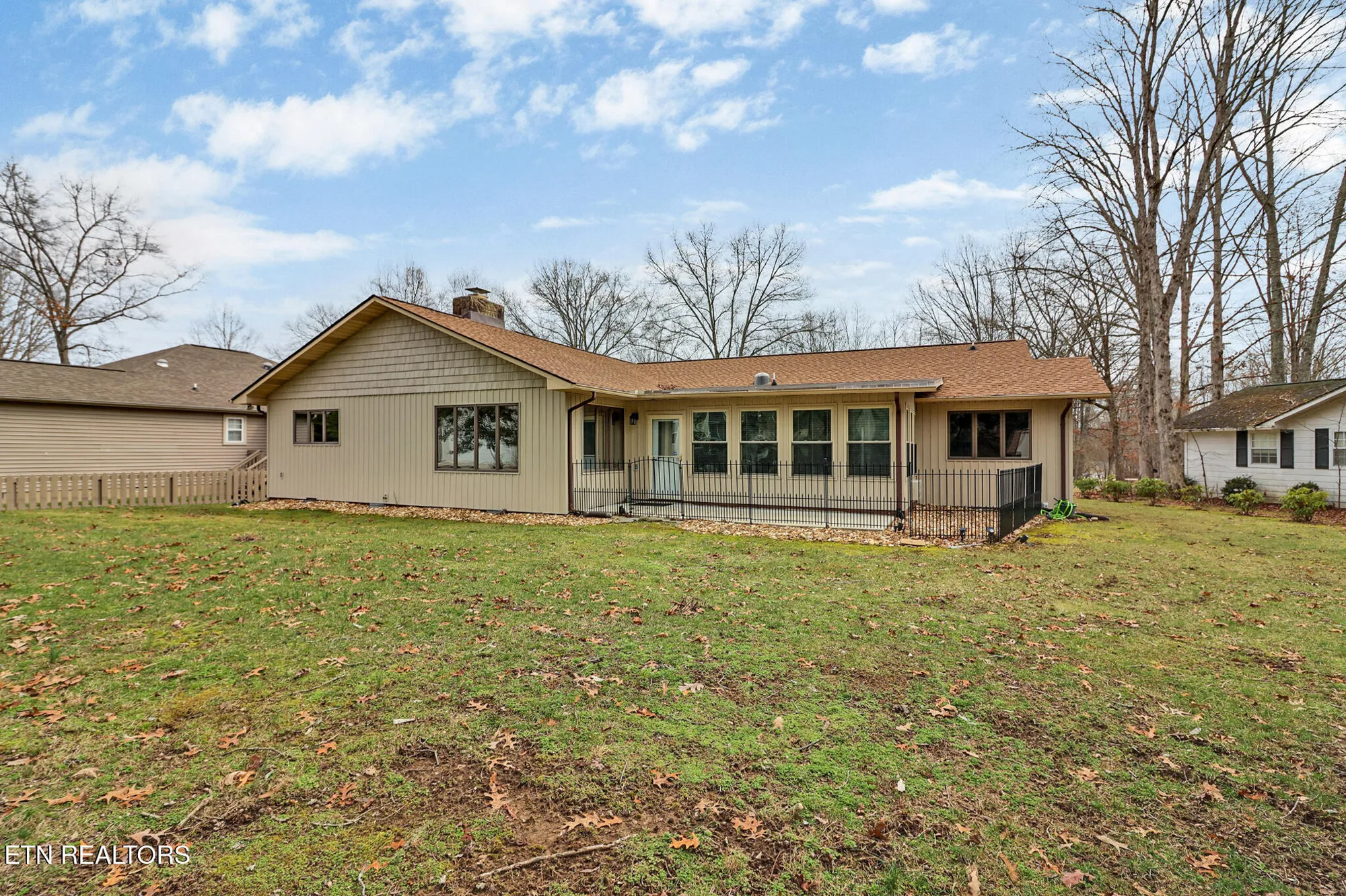 Property Slideshow image 35 of 50 | 12 black oak cir, Crossville, TN, 38558