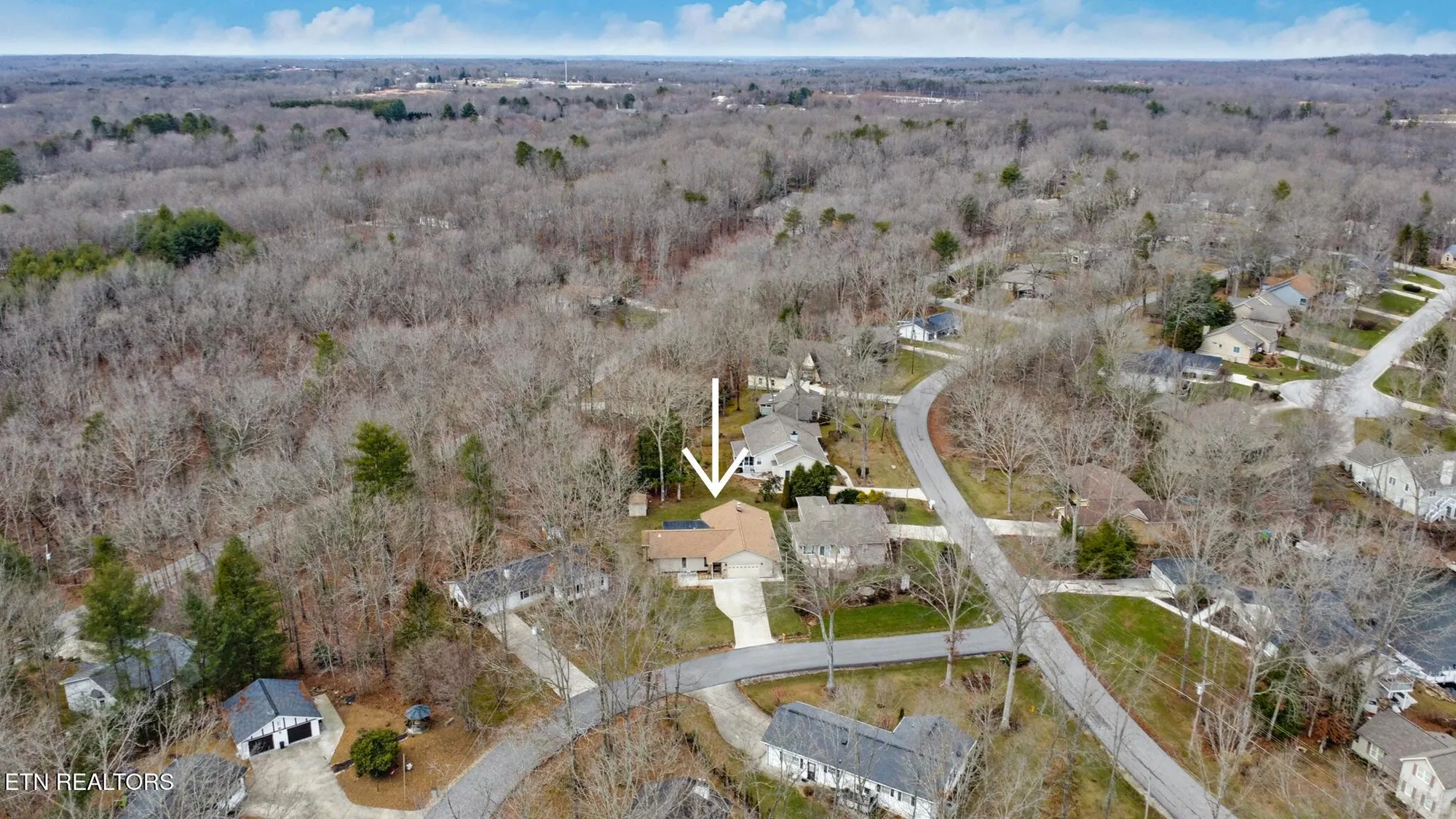 Property Slideshow image 38 of 50 | 12 black oak cir, Crossville, TN, 38558