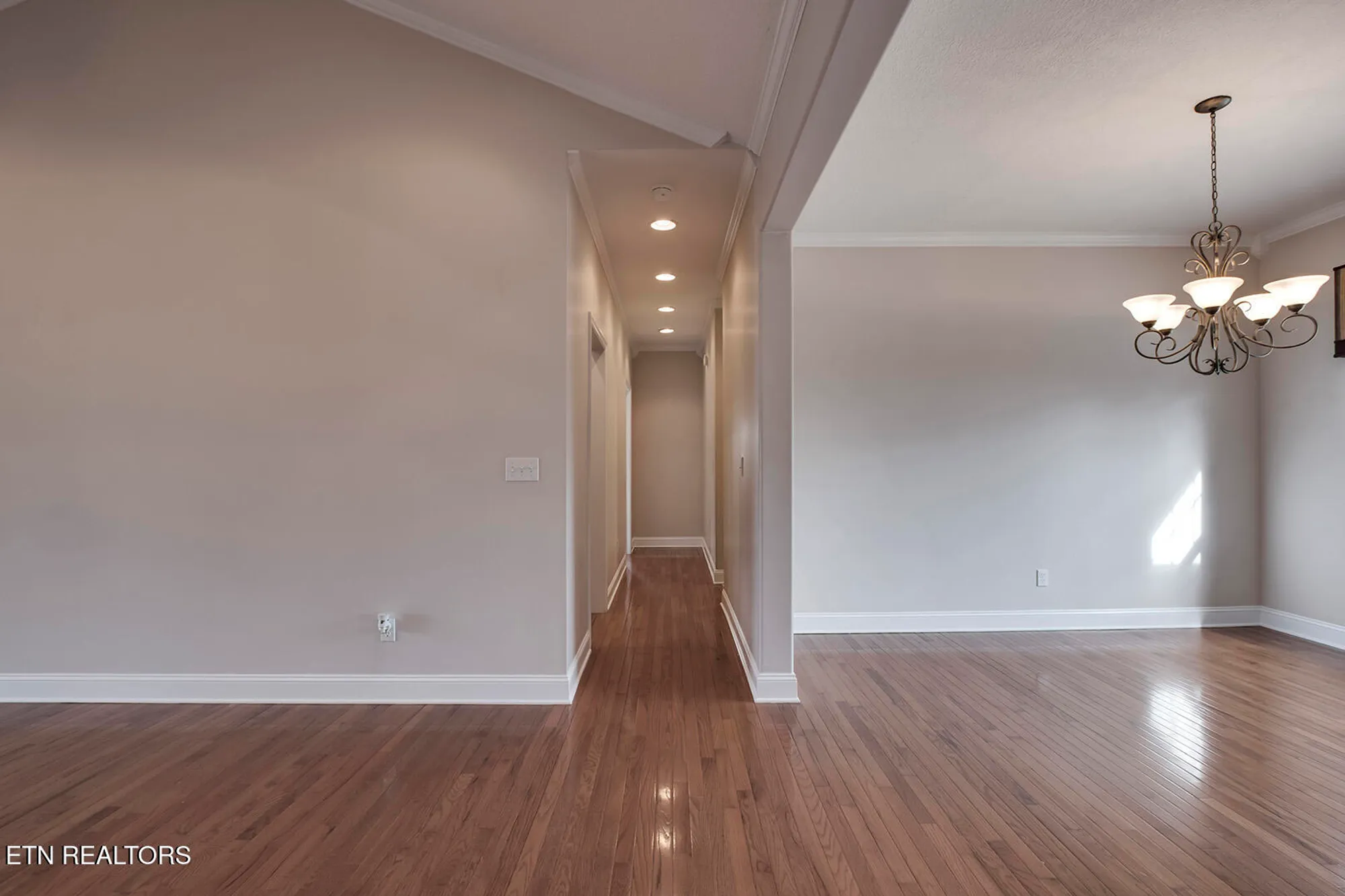 Property Slideshow image 17 of 62 | 106 geya cir, Loudon, TN, 37774