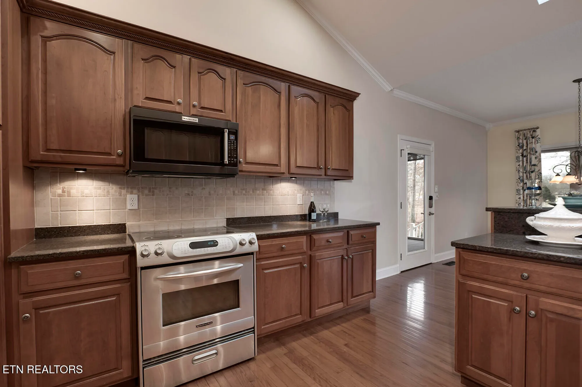 Property Slideshow image 21 of 62 | 106 geya cir, Loudon, TN, 37774