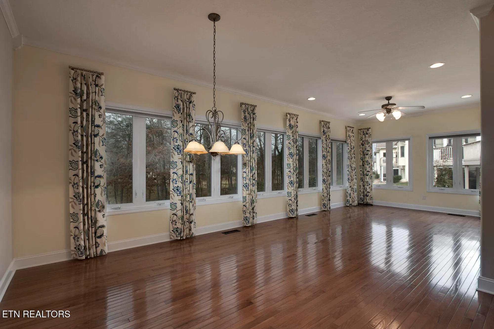 Property Slideshow image 22 of 62 | 106 geya cir, Loudon, TN, 37774