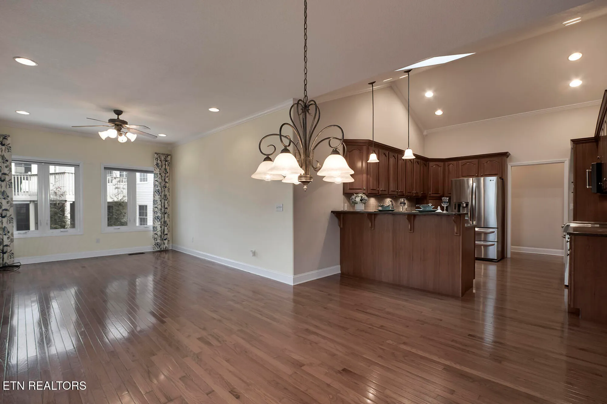 Property Slideshow image 23 of 62 | 106 geya cir, Loudon, TN, 37774