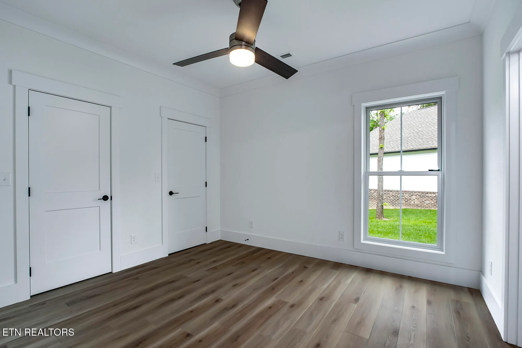 Property Slideshow image 32 of 41 | 306 uhdali pl, Loudon, TN, 37774