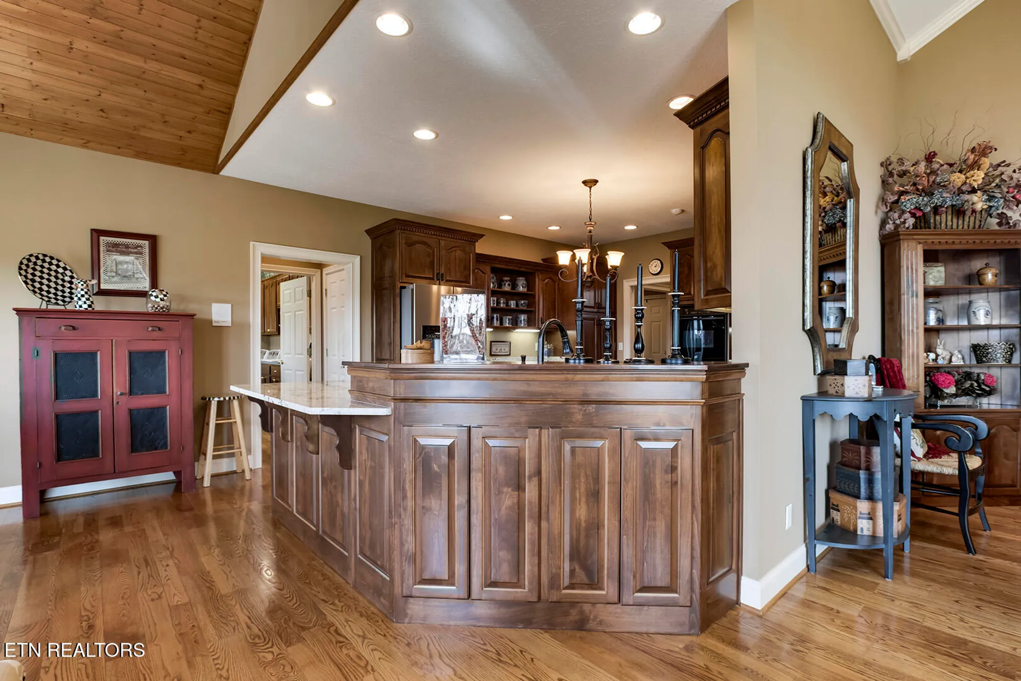 Property Slideshow image 12 of 62 | 180 gold finch ln, Vonore, TN, 37885