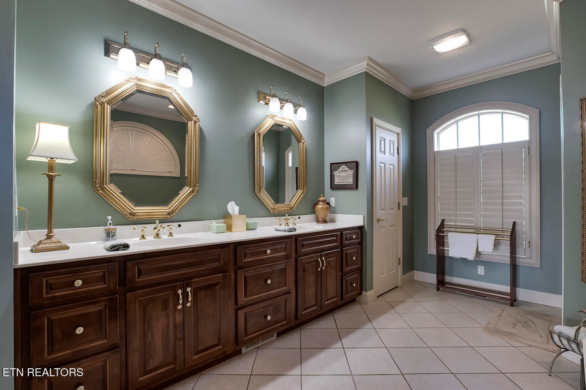Property Slideshow image 30 of 62 | 180 gold finch ln, Vonore, TN, 37885