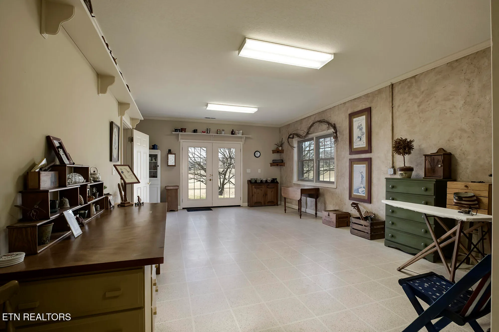 Property Slideshow image 44 of 62 | 180 gold finch ln, Vonore, TN, 37885