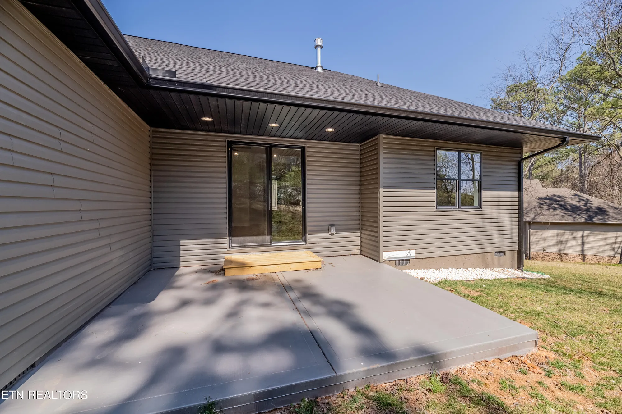 Property Slideshow image 53 of 55 | 405 awohili trce, Loudon, TN, 37774