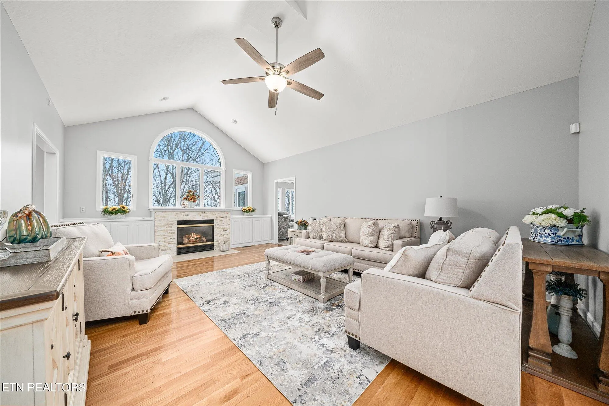 Property Slideshow image 21 of 62 | 126 markham ln, Crossville, TN, 38558