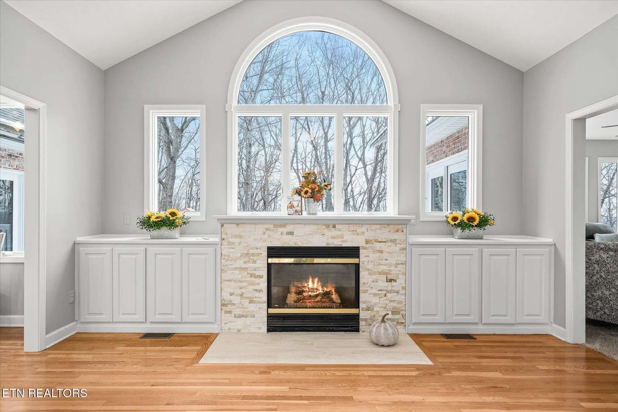 Property Slideshow image 23 of 62 | 126 markham ln, Crossville, TN, 38558