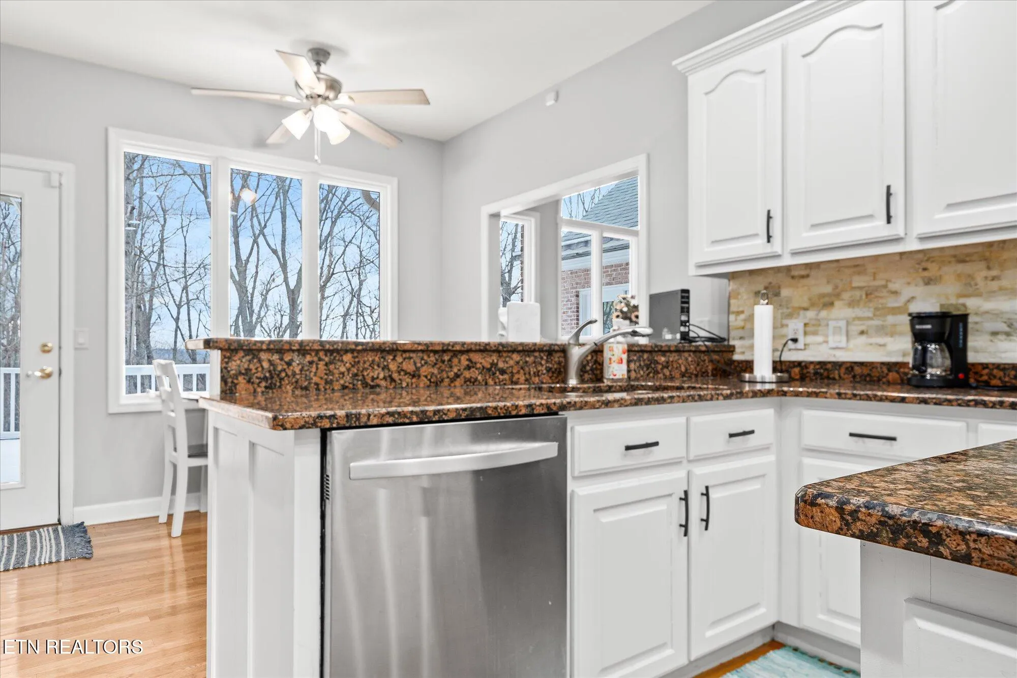 Property Slideshow image 30 of 62 | 126 markham ln, Crossville, TN, 38558