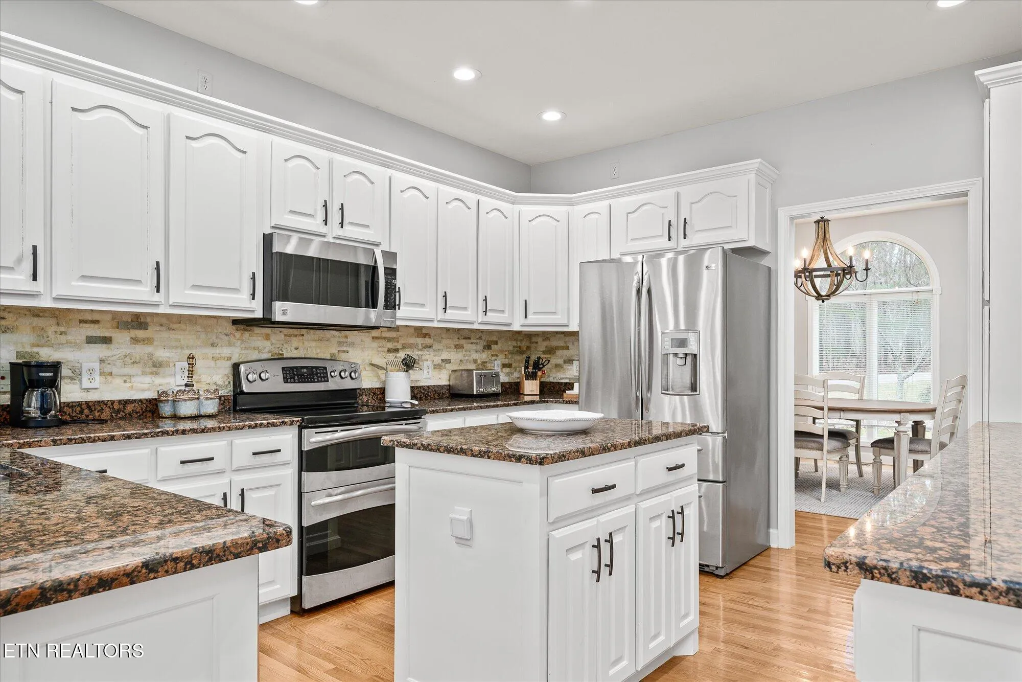 Property Slideshow image 29 of 62 | 126 markham ln, Crossville, TN, 38558