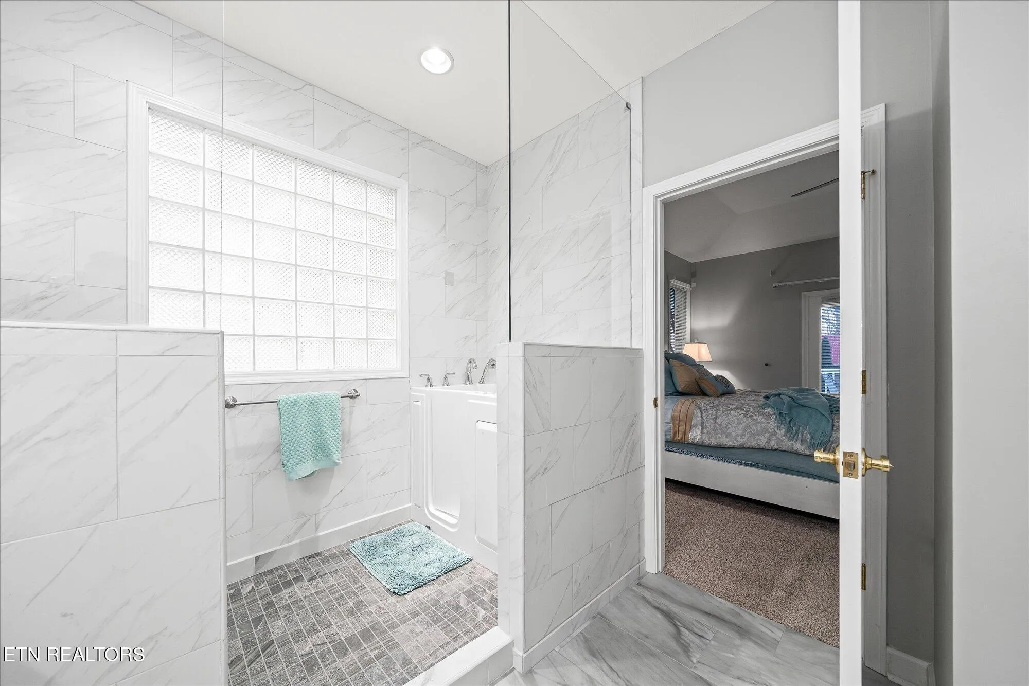 Property Slideshow image 44 of 62 | 126 markham ln, Crossville, TN, 38558