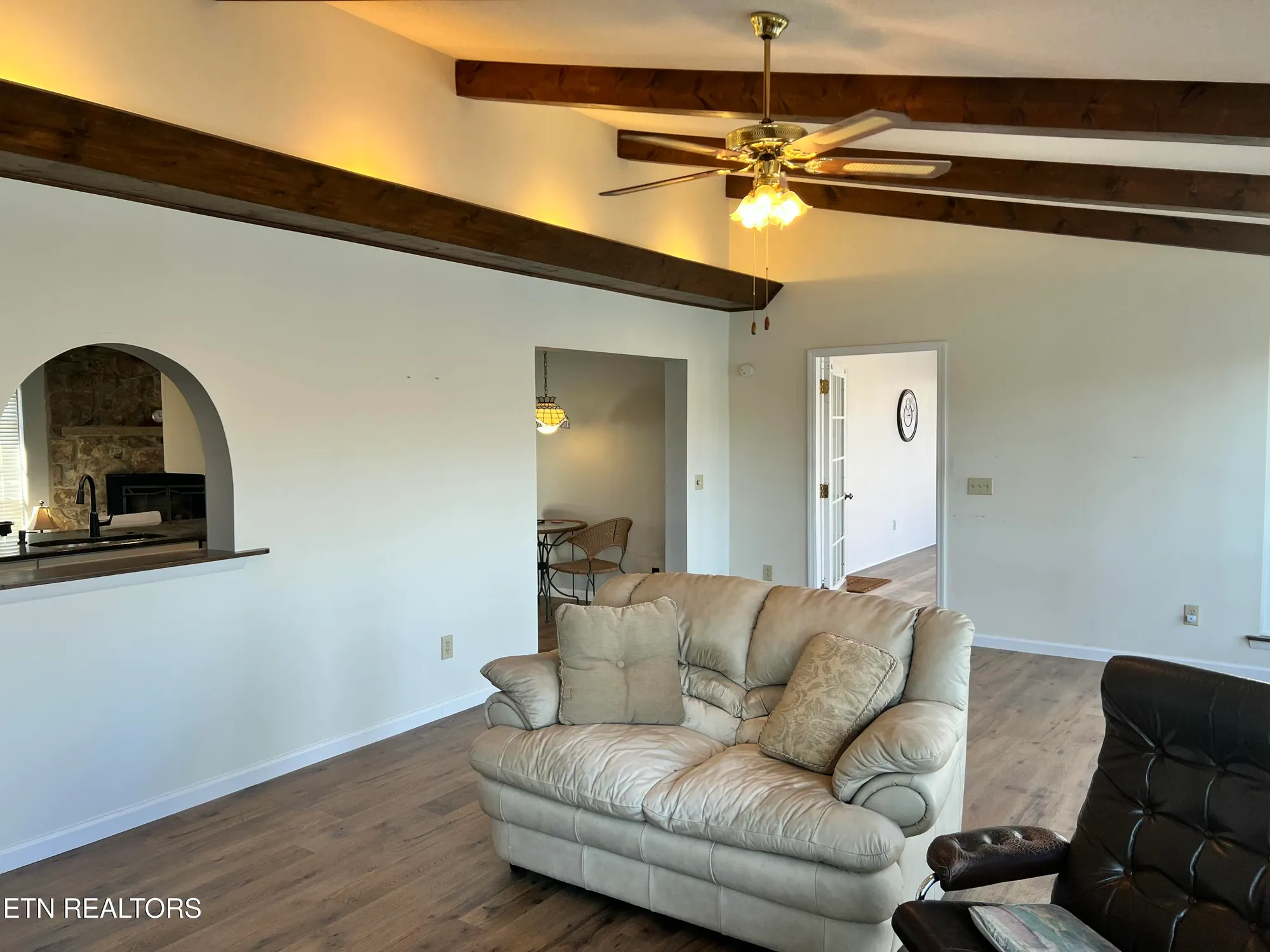 Property Slideshow image 19 of 43 | 124 canterbury dr, Crossville, TN, 38558