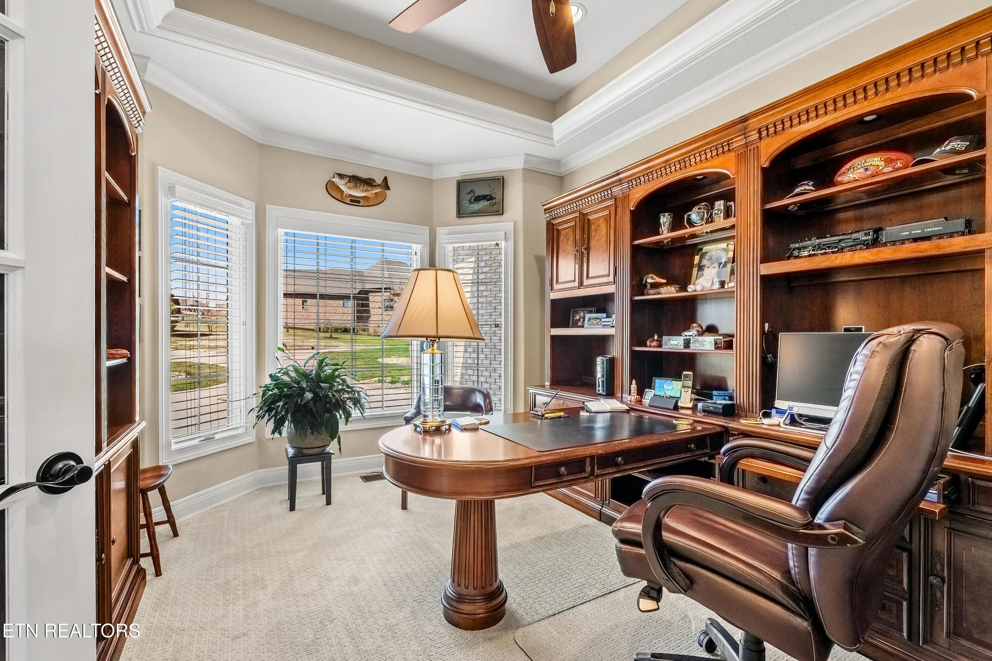 Property Slideshow image 7 of 45 | 117 red hawk dr, Vonore, TN, 37885