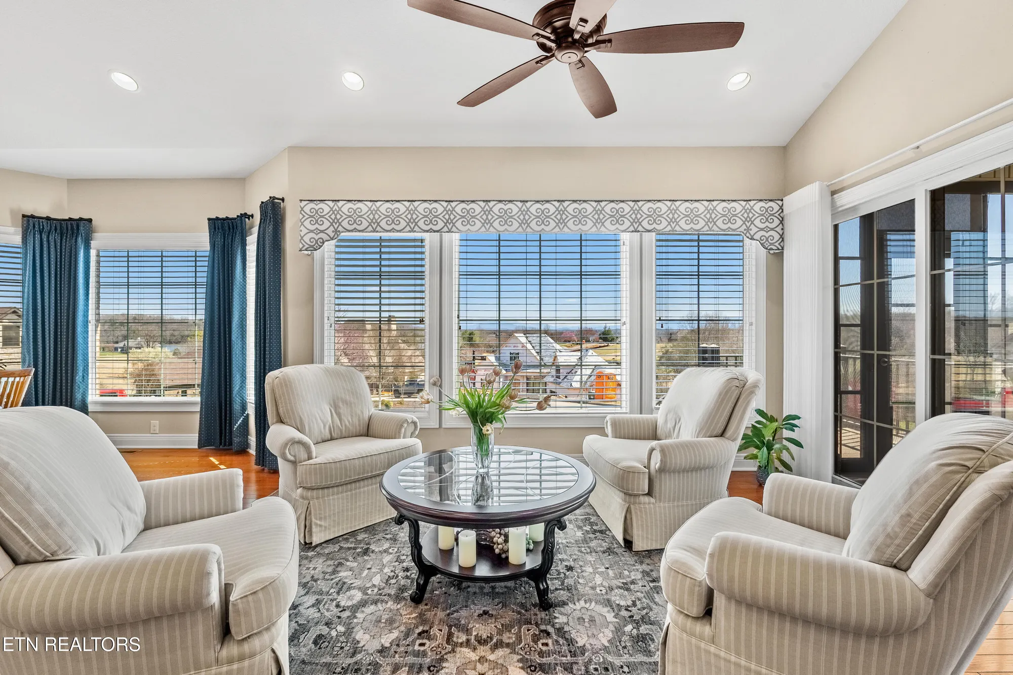 Property Slideshow image 12 of 45 | 117 red hawk dr, Vonore, TN, 37885