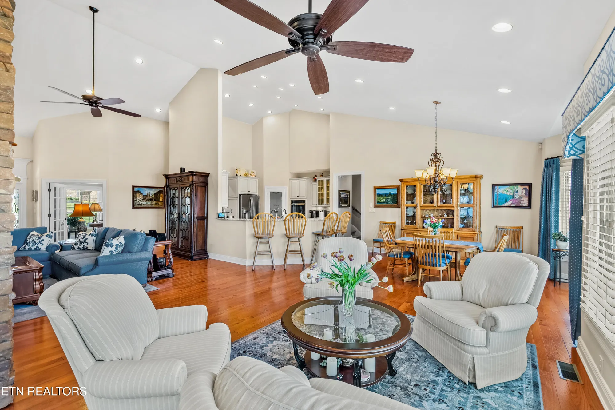 Property Slideshow image 13 of 45 | 117 red hawk dr, Vonore, TN, 37885