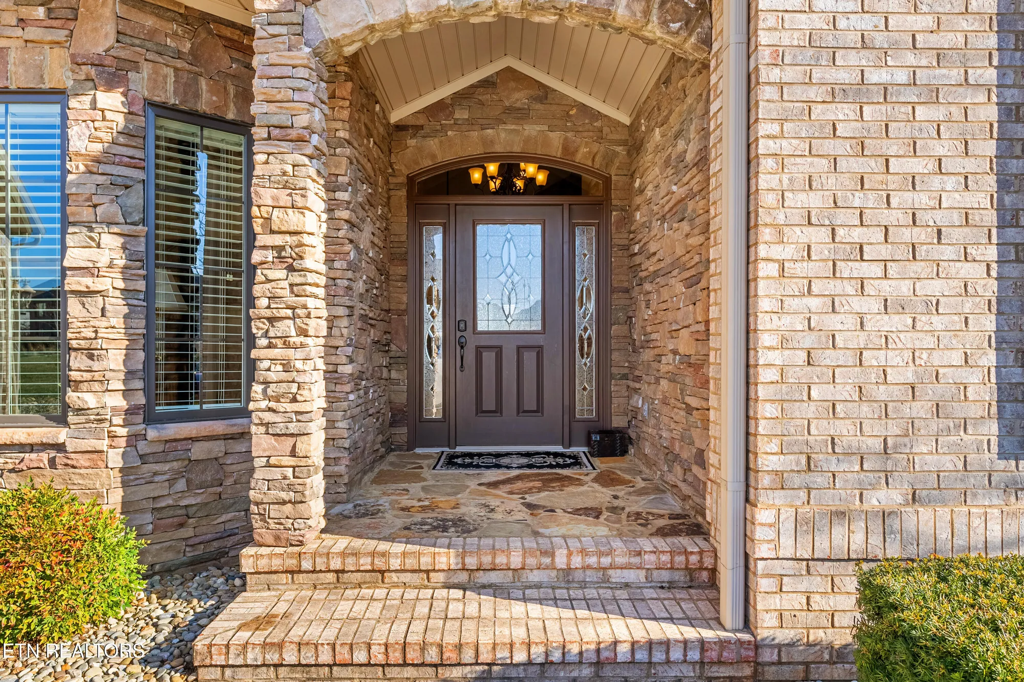 Property Slideshow image 5 of 45 | 117 red hawk dr, Vonore, TN, 37885