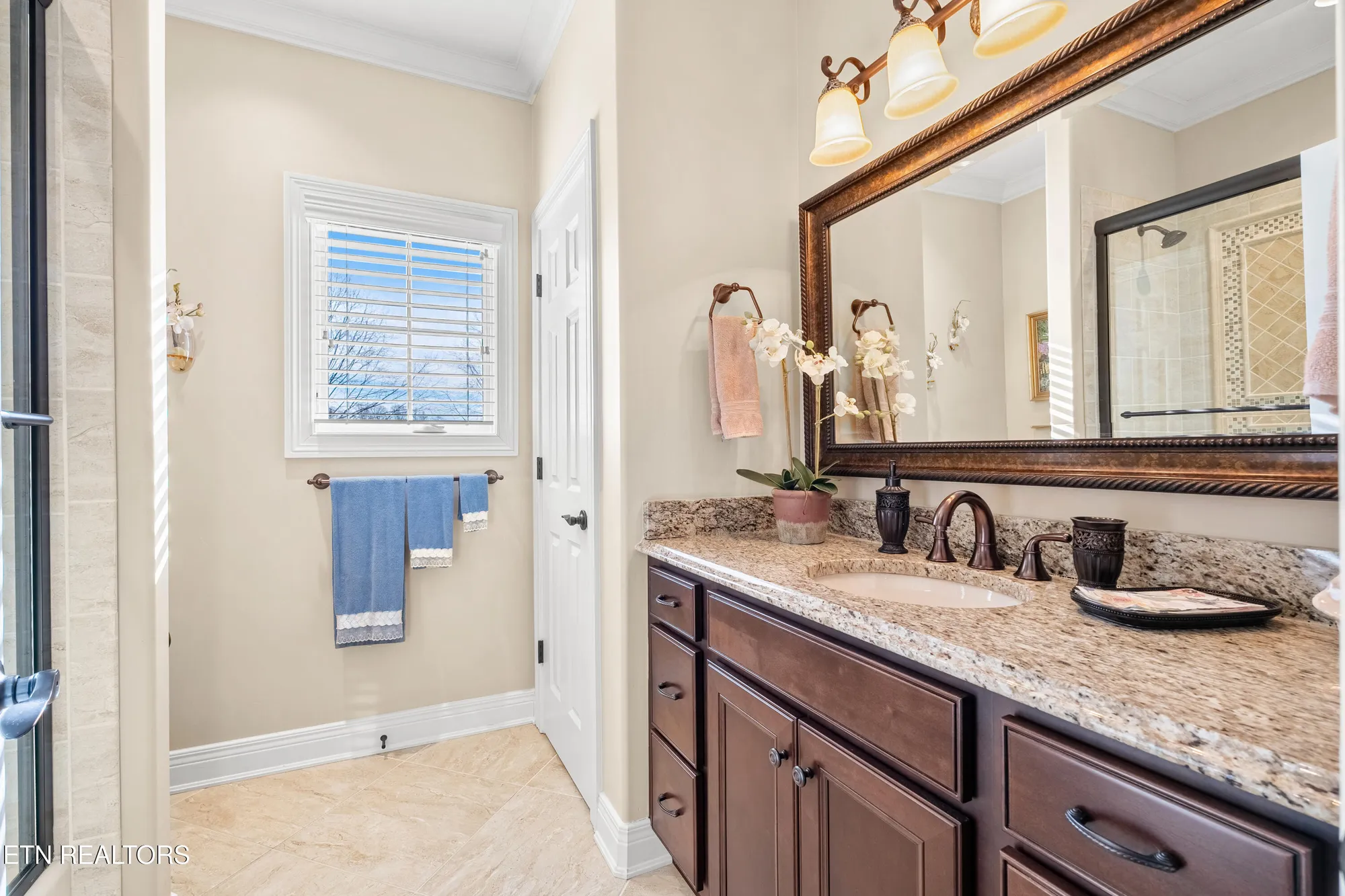 Property Slideshow image 35 of 45 | 117 red hawk dr, Vonore, TN, 37885