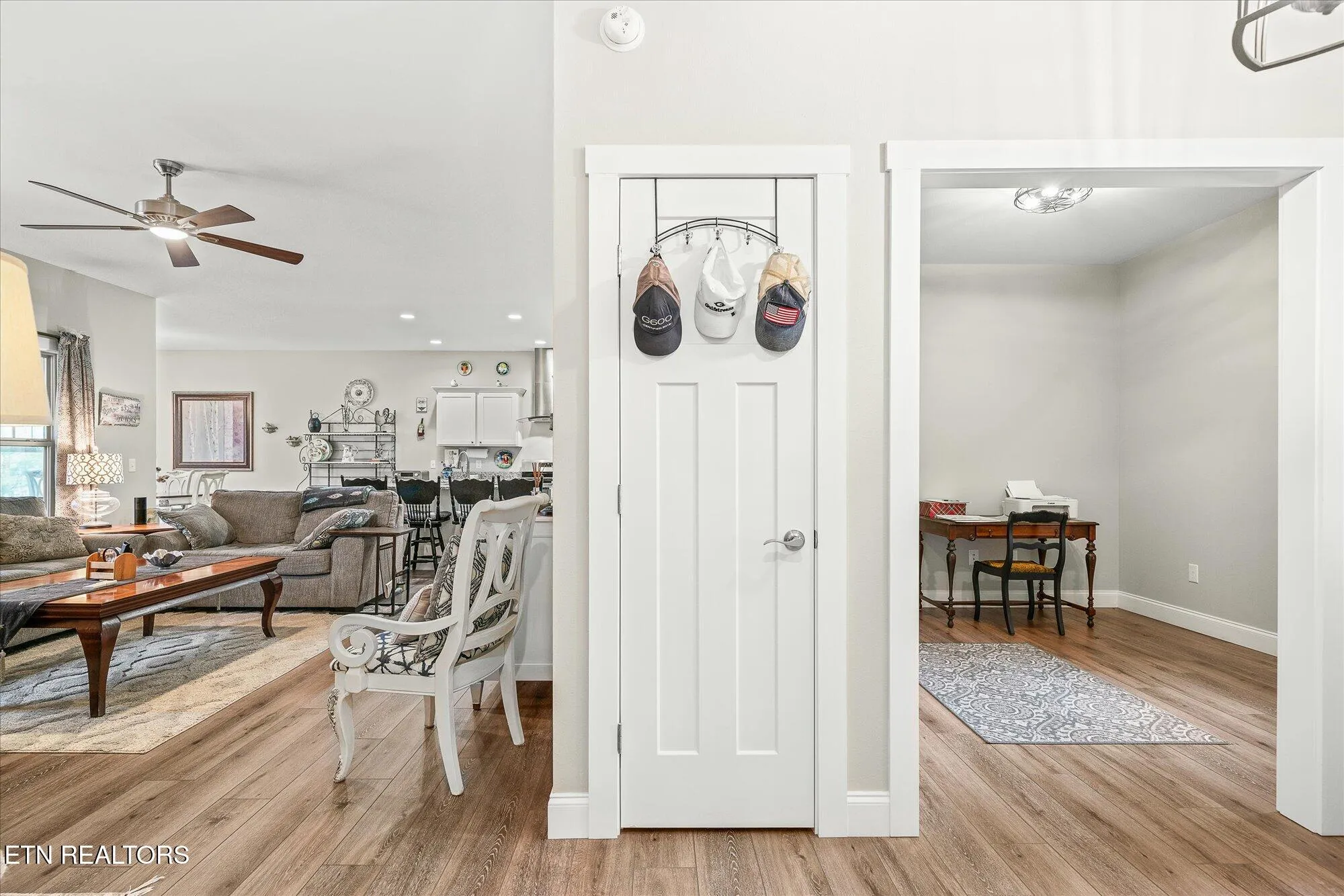 Property Slideshow image 14 of 34 | 138 hunterwood ln, Crossville, TN, 38558