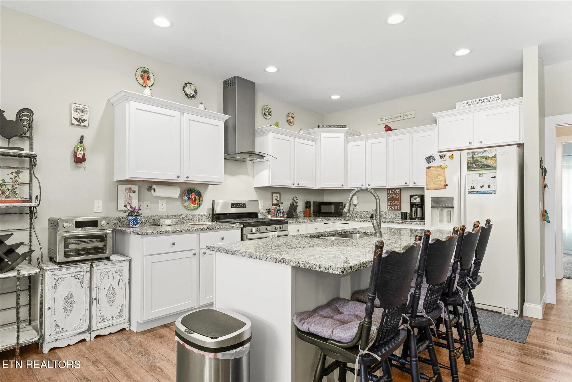 Property Slideshow image 20 of 34 | 138 hunterwood ln, Crossville, TN, 38558