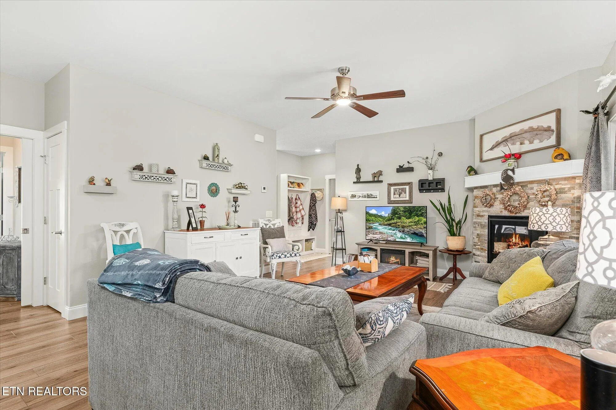 Property Slideshow image 18 of 34 | 138 hunterwood ln, Crossville, TN, 38558