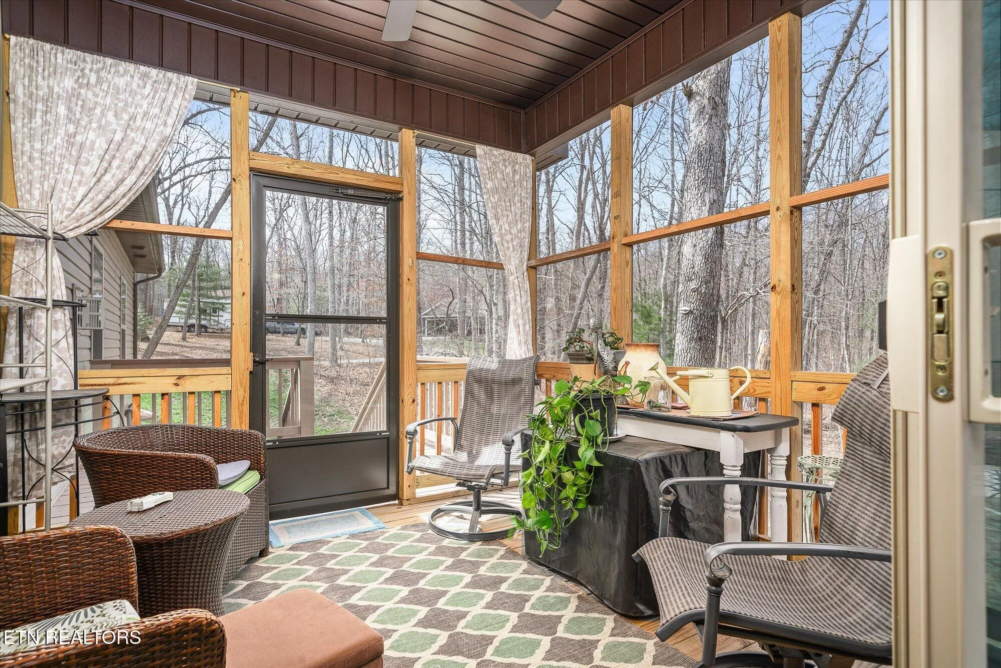 Property Slideshow image 32 of 34 | 138 hunterwood ln, Crossville, TN, 38558