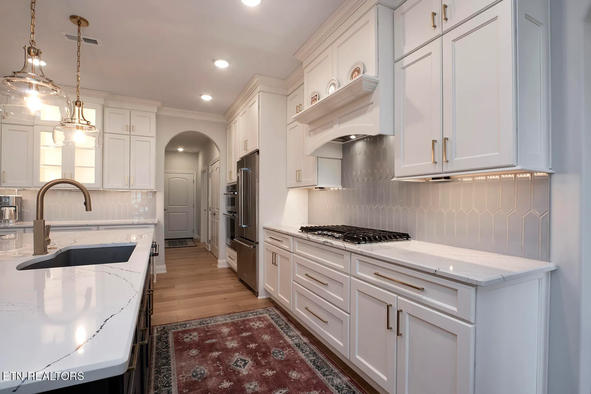 Property Slideshow image 18 of 59 | 192 amohi way, Loudon, TN, 37774