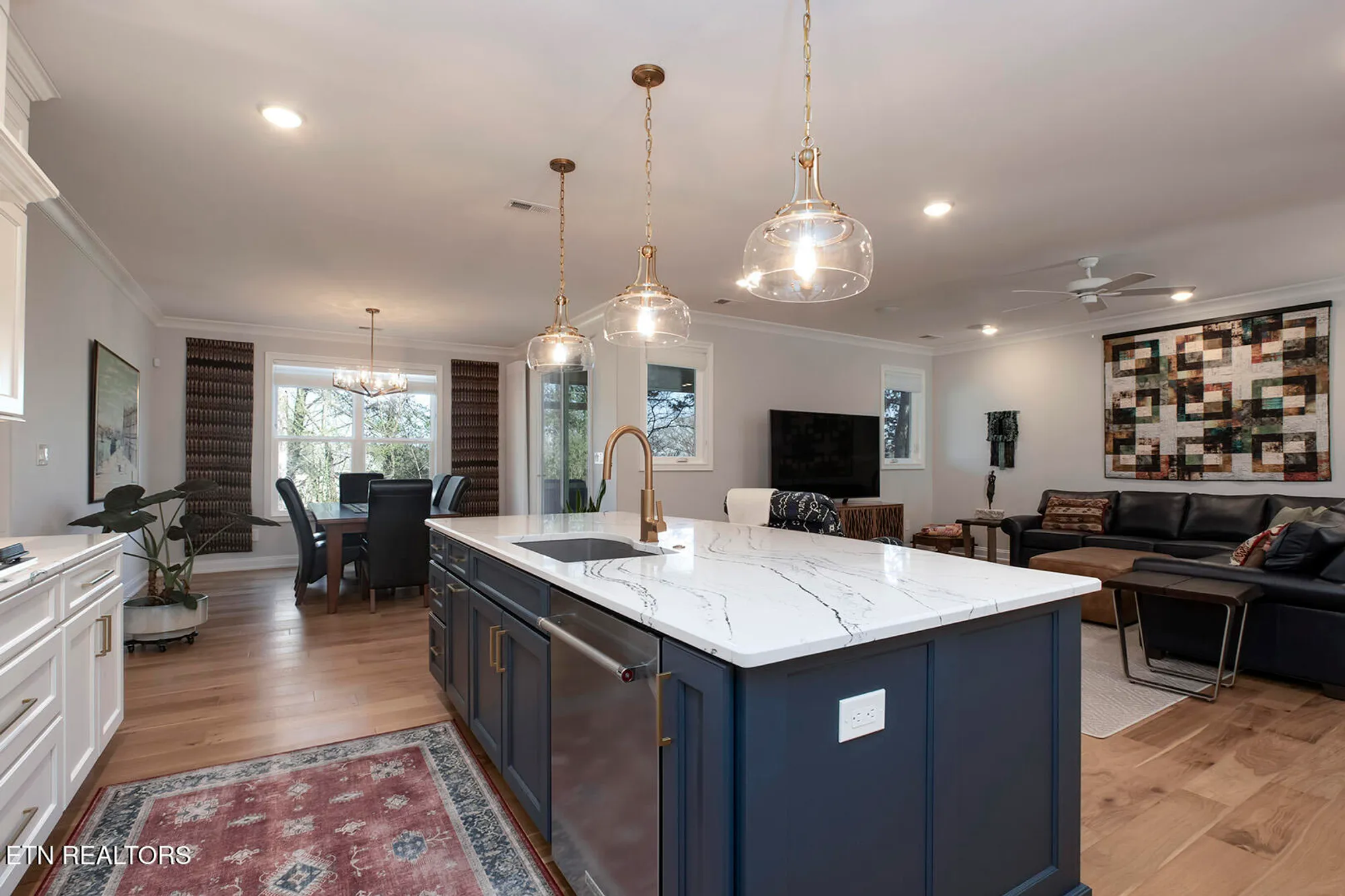 Property Slideshow image 25 of 59 | 192 amohi way, Loudon, TN, 37774