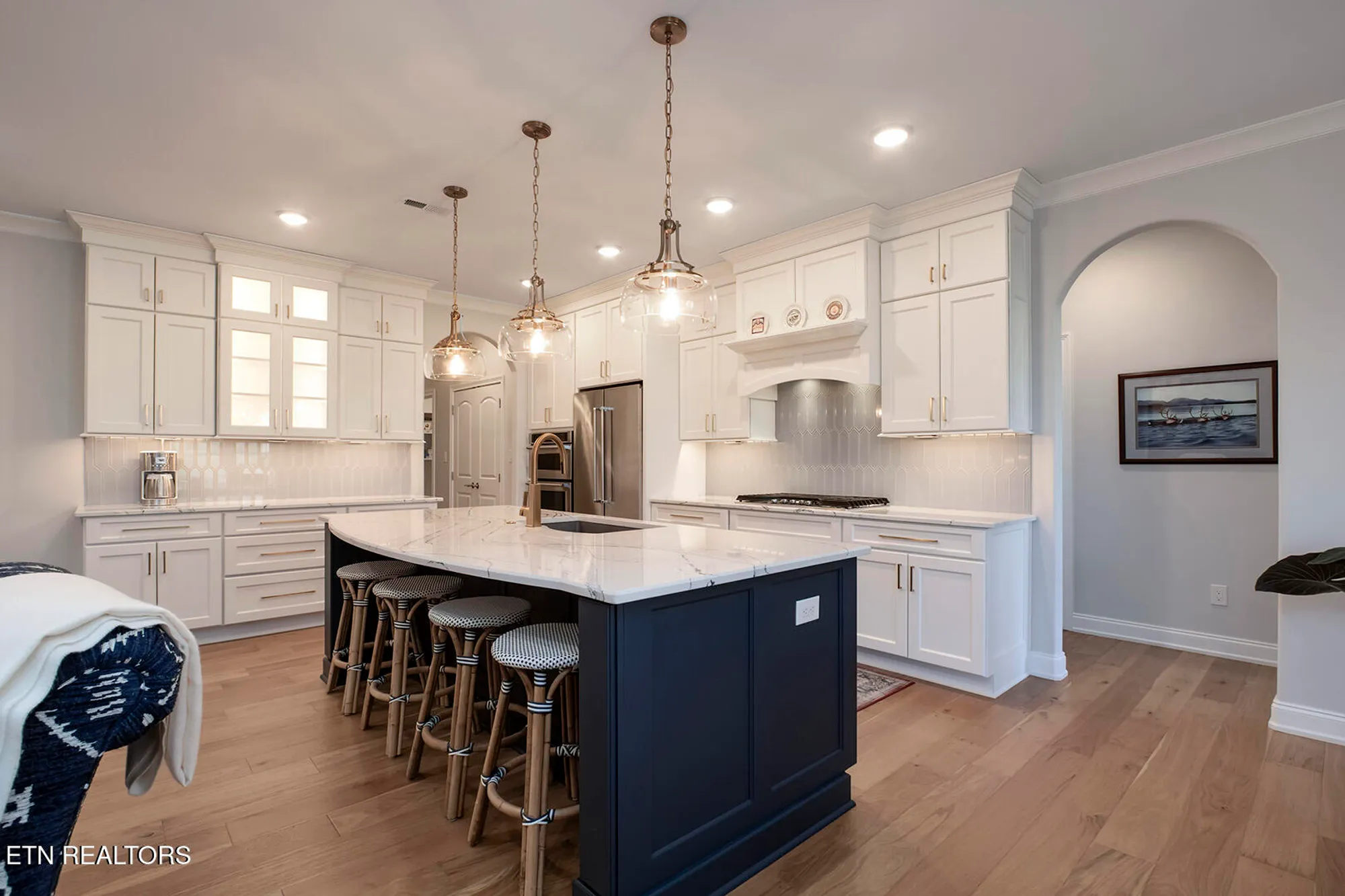 Property Slideshow image 26 of 59 | 192 amohi way, Loudon, TN, 37774