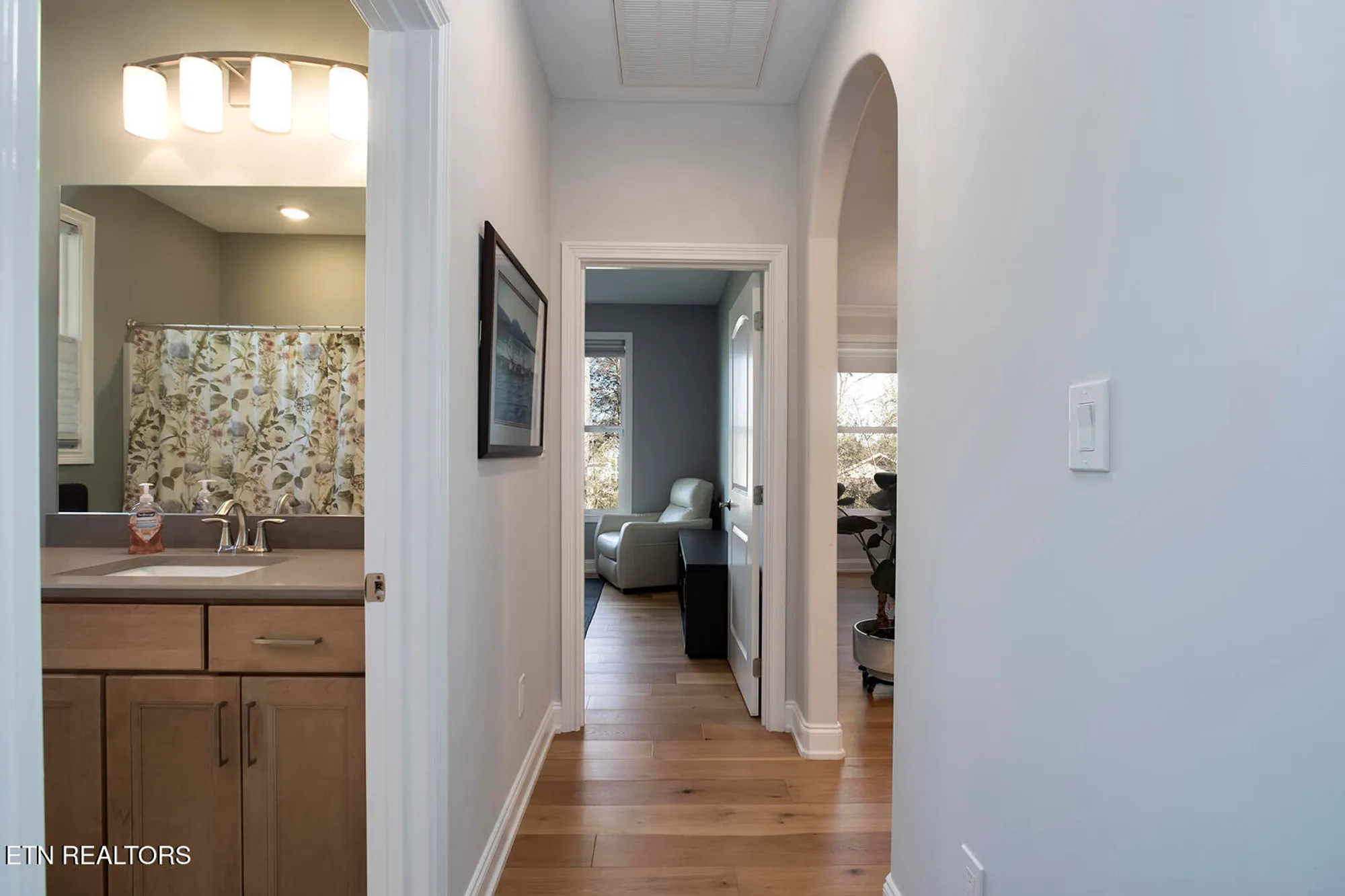 Property Slideshow image 30 of 59 | 192 amohi way, Loudon, TN, 37774