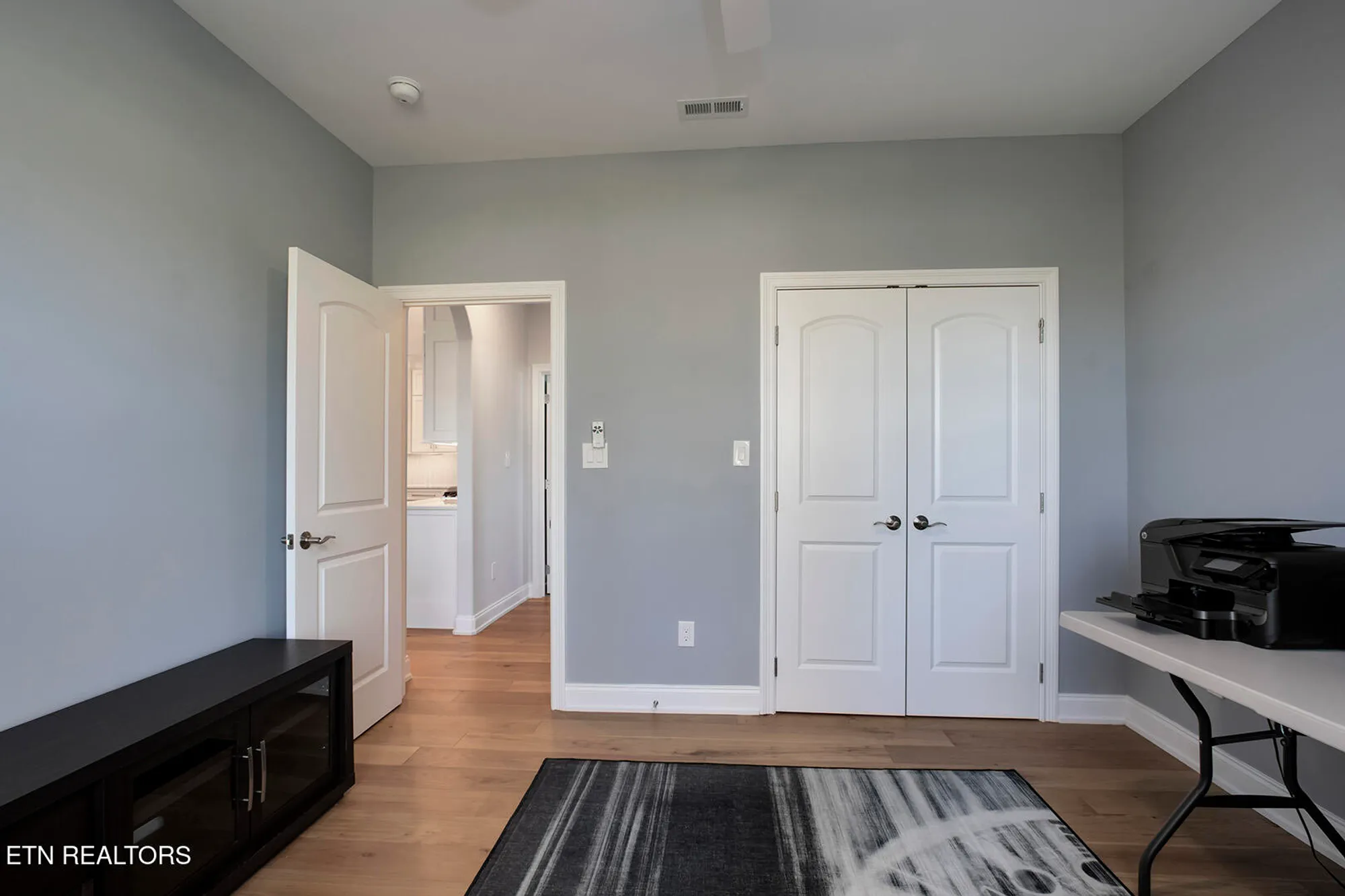 Property Slideshow image 33 of 59 | 192 amohi way, Loudon, TN, 37774