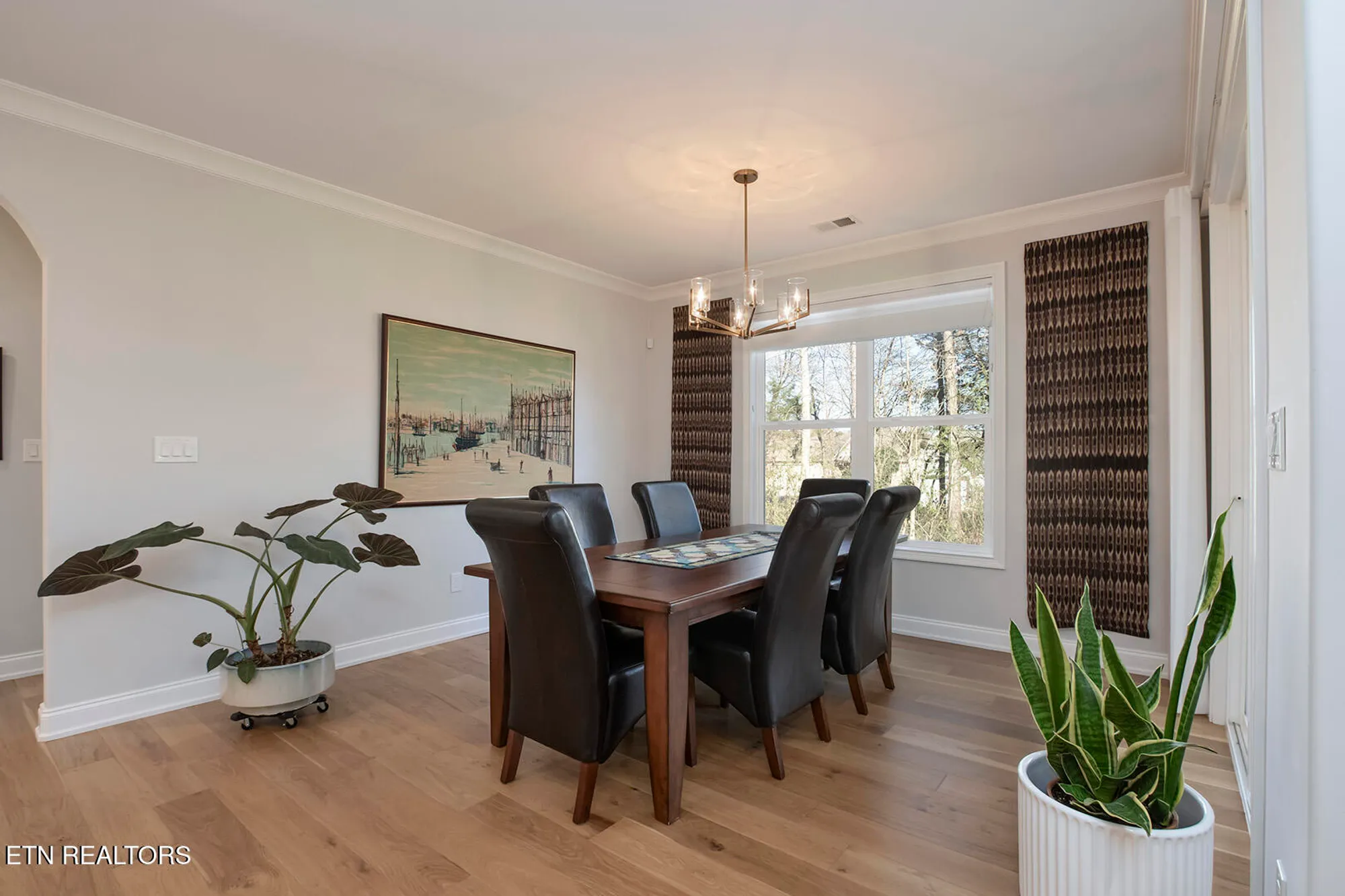 Property Slideshow image 12 of 59 | 192 amohi way, Loudon, TN, 37774