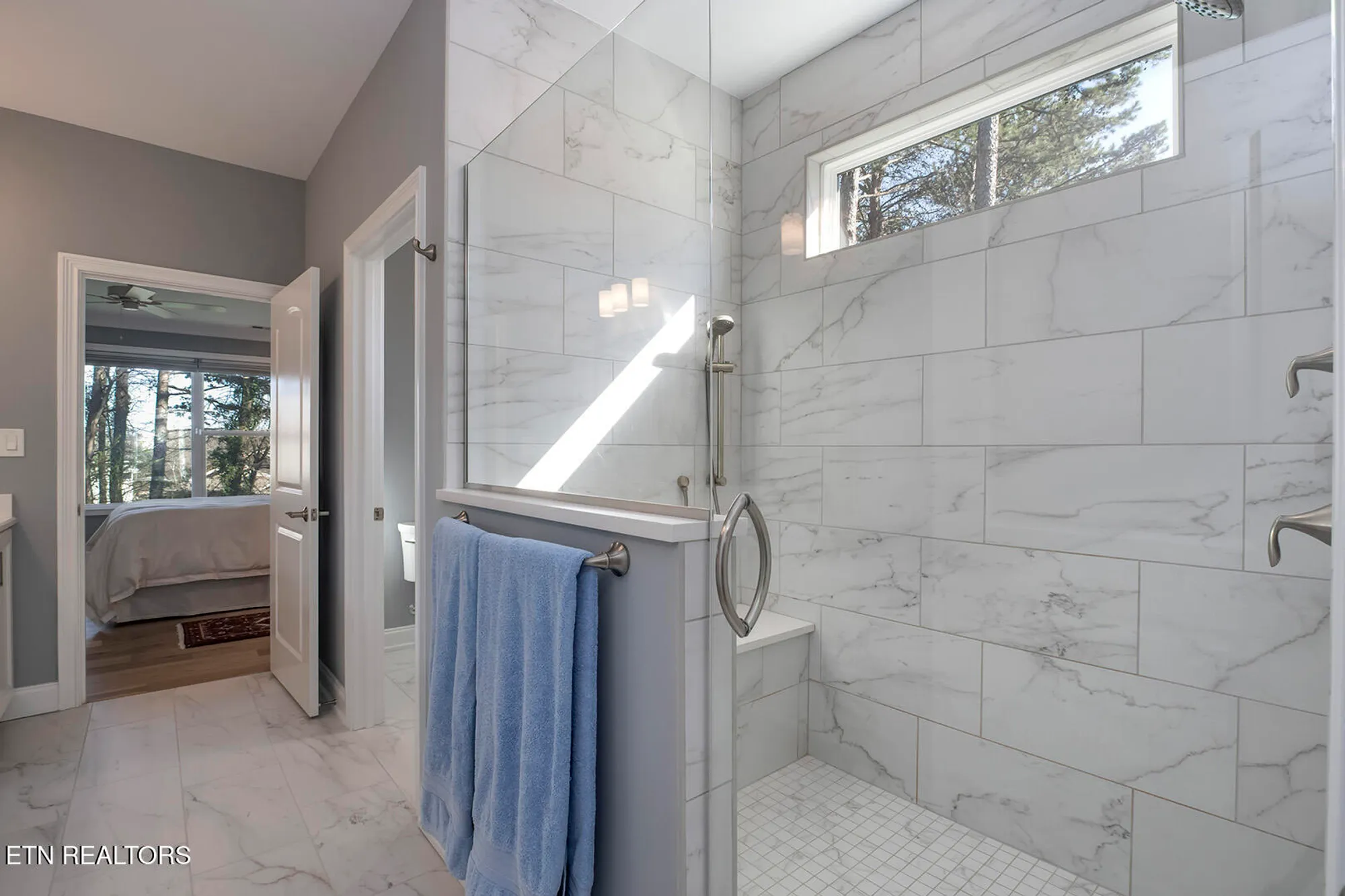 Property Slideshow image 44 of 59 | 192 amohi way, Loudon, TN, 37774