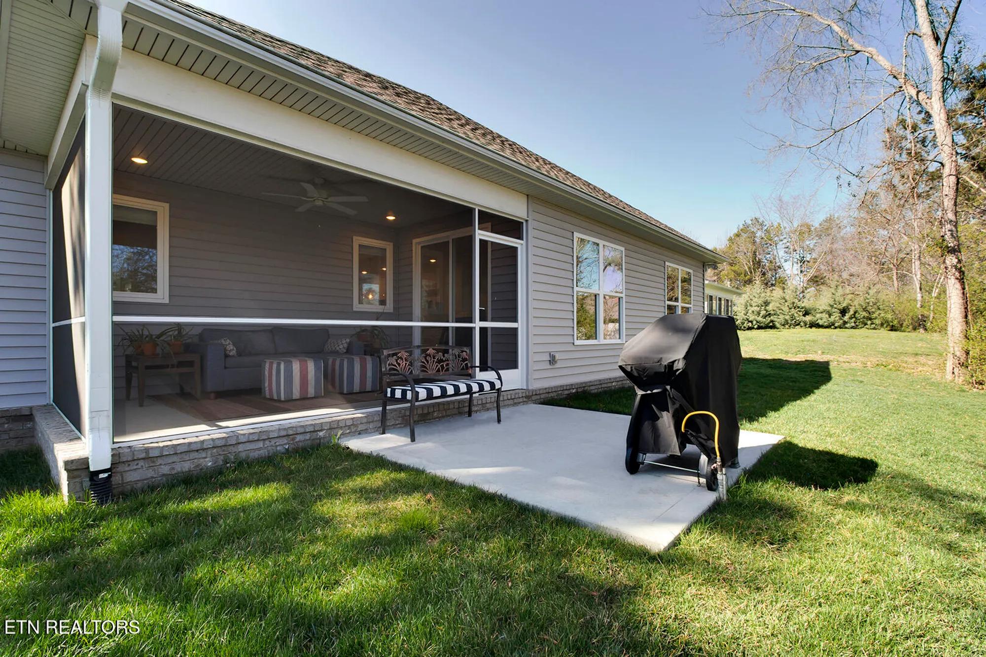 Property Slideshow image 47 of 59 | 192 amohi way, Loudon, TN, 37774